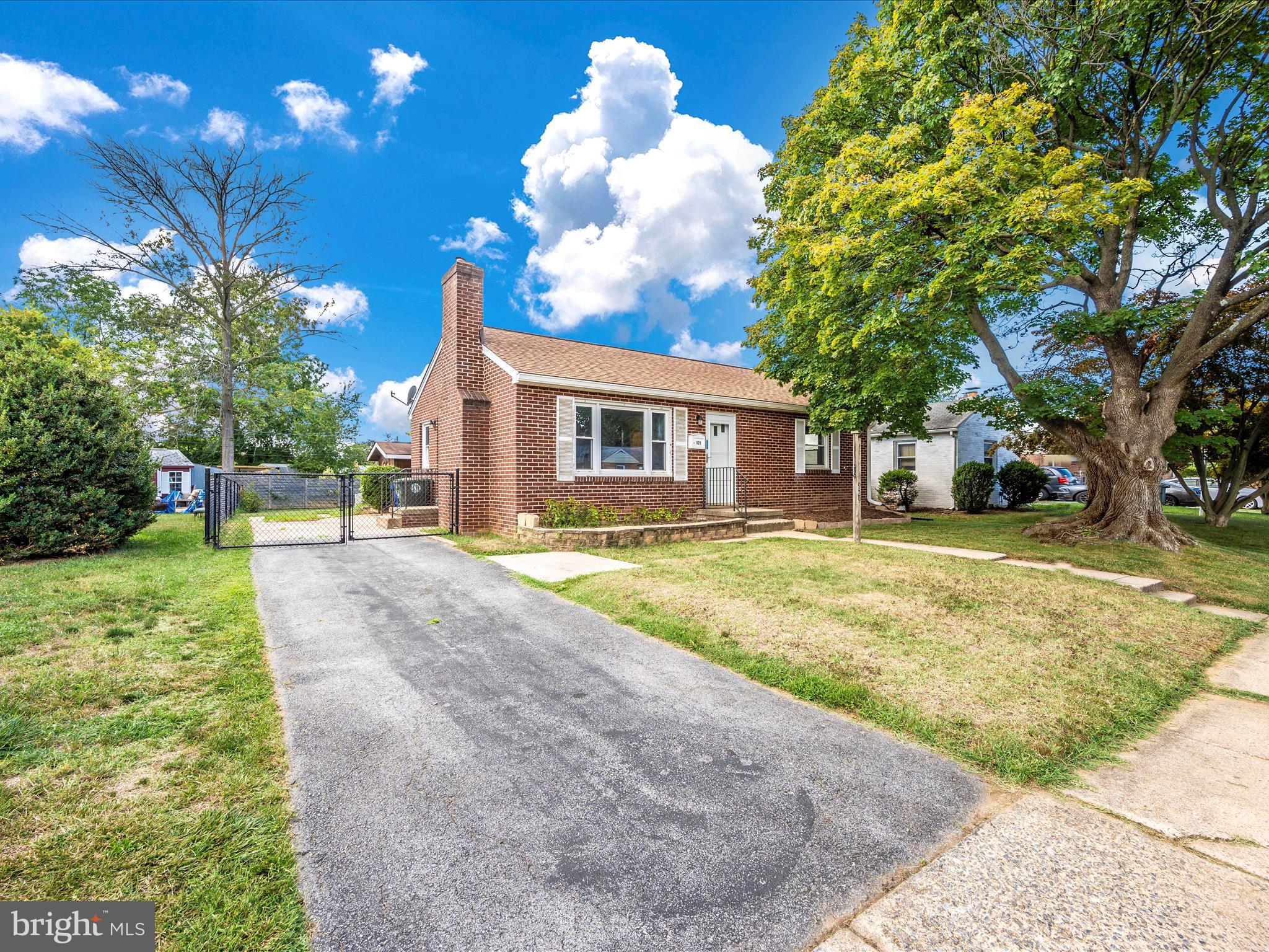 MONOCACY VILLAGE - Residential