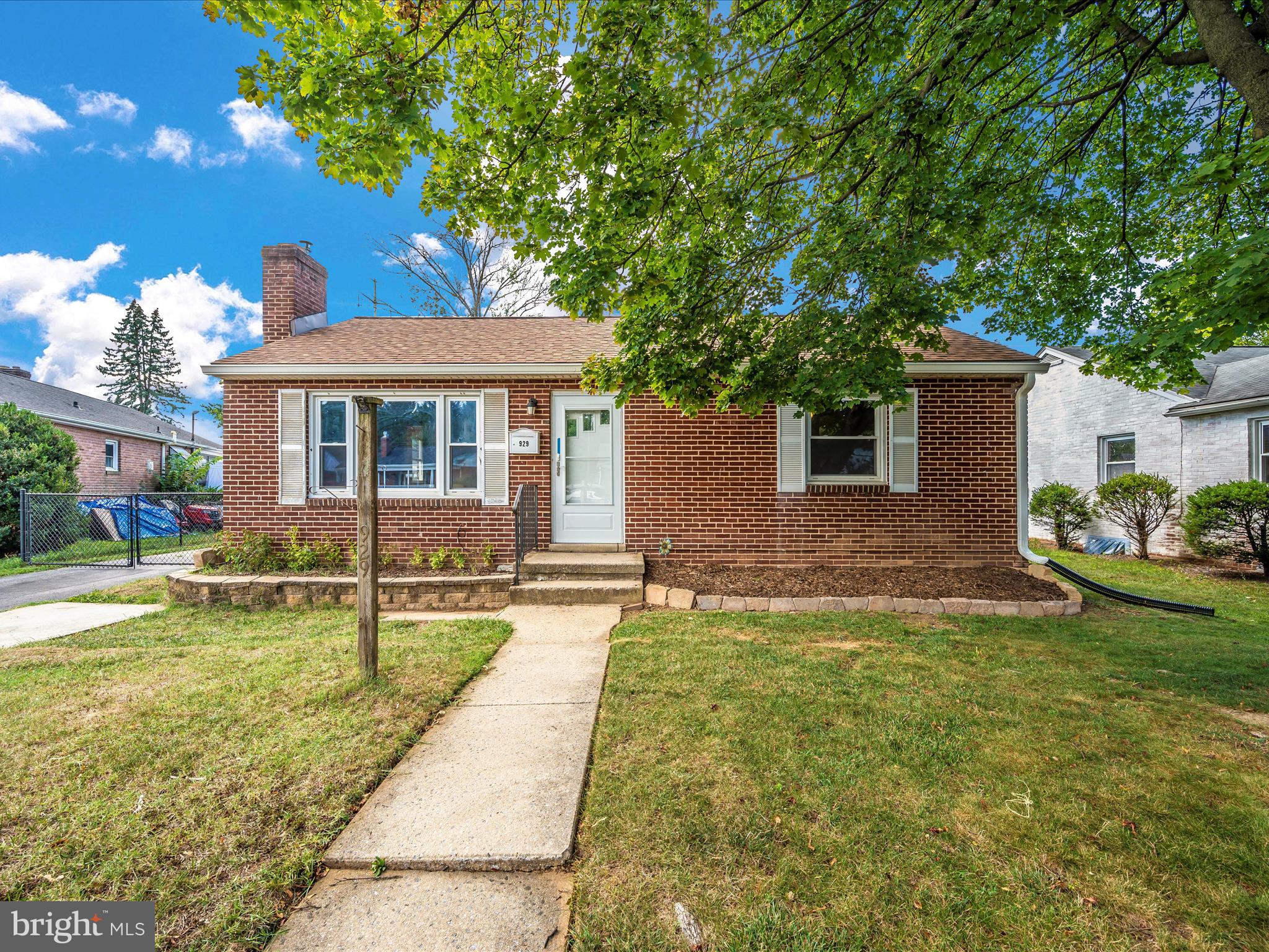 MONOCACY VILLAGE - Residential