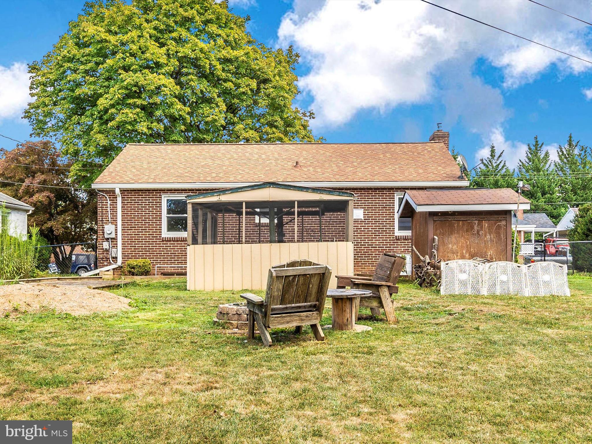 MONOCACY VILLAGE - Residential