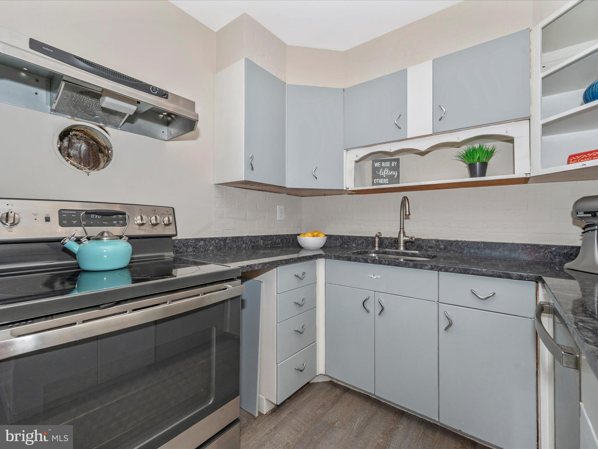 MONOCACY VILLAGE - Residential