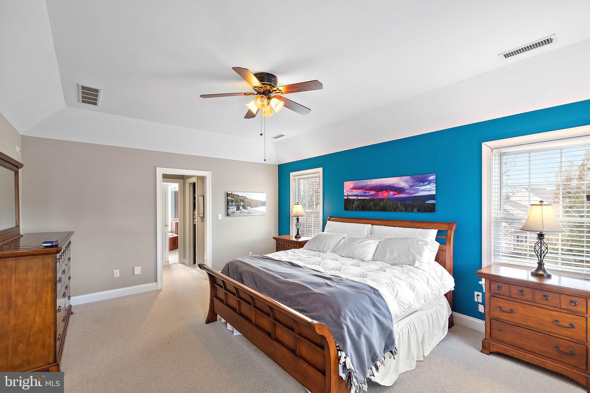 HORSESHOE FARM - Residential