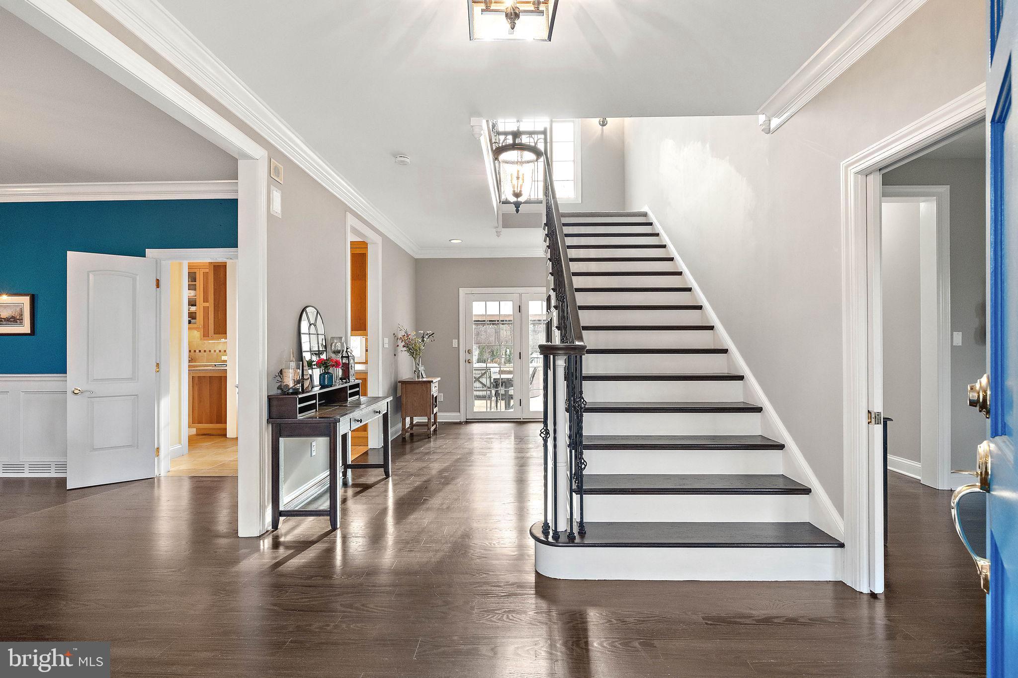 HORSESHOE FARM - Residential