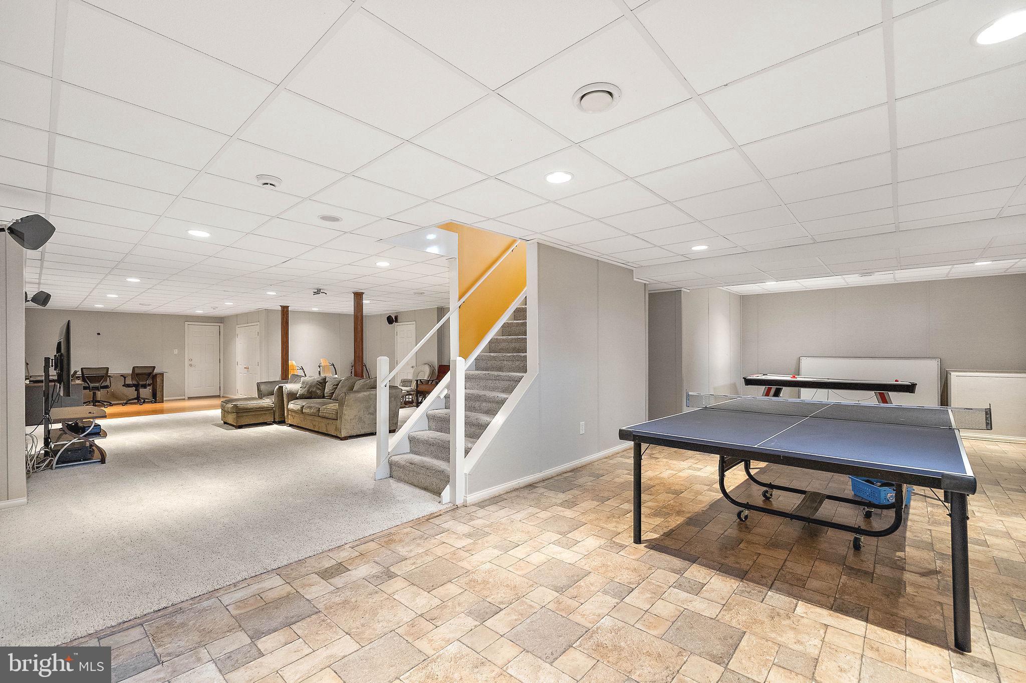 HORSESHOE FARM - Residential