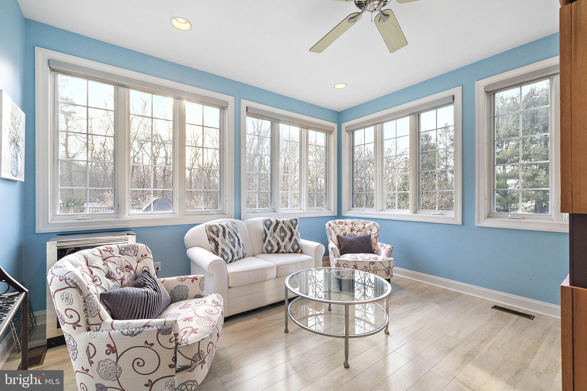 HORSESHOE FARM - Residential