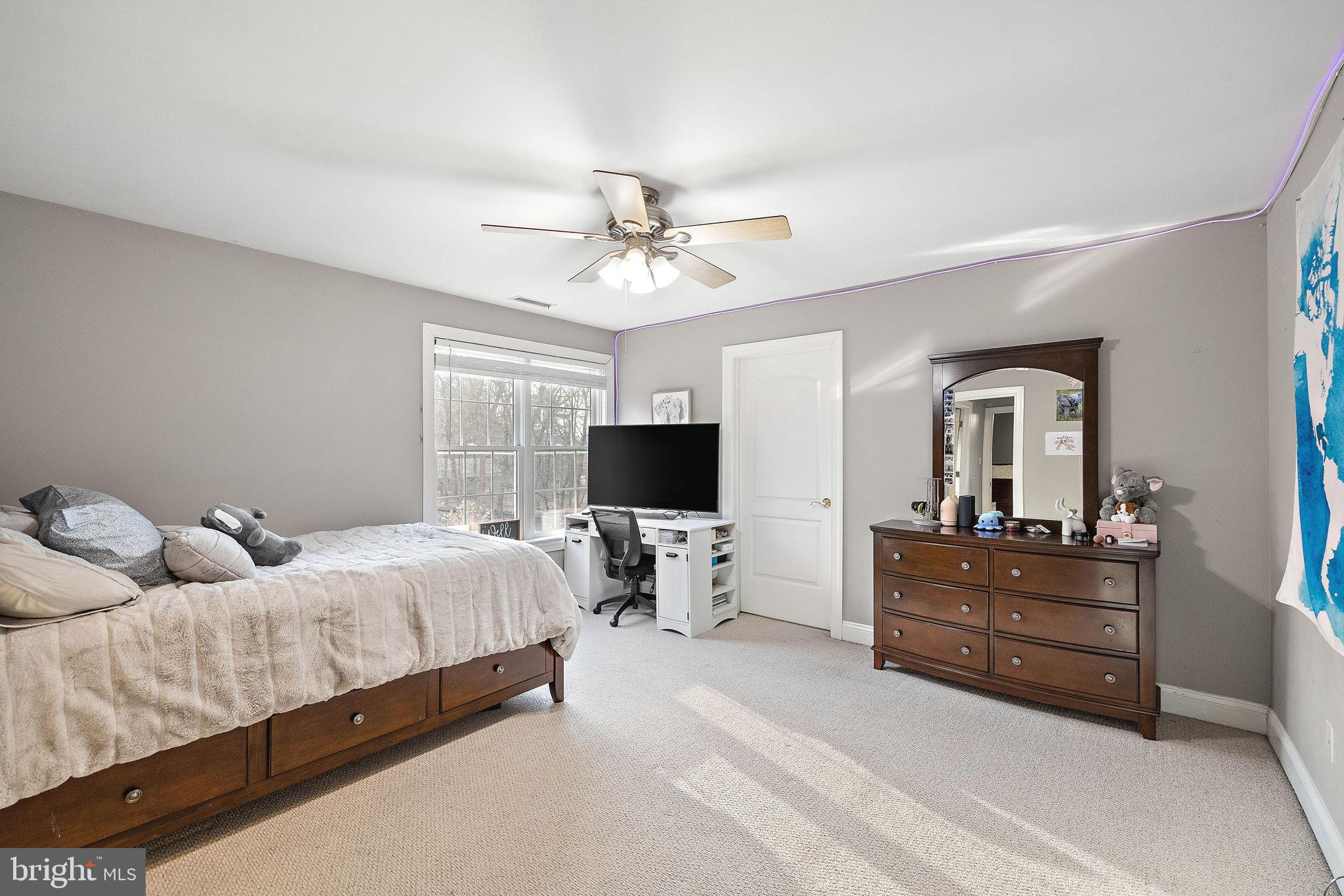 HORSESHOE FARM - Residential