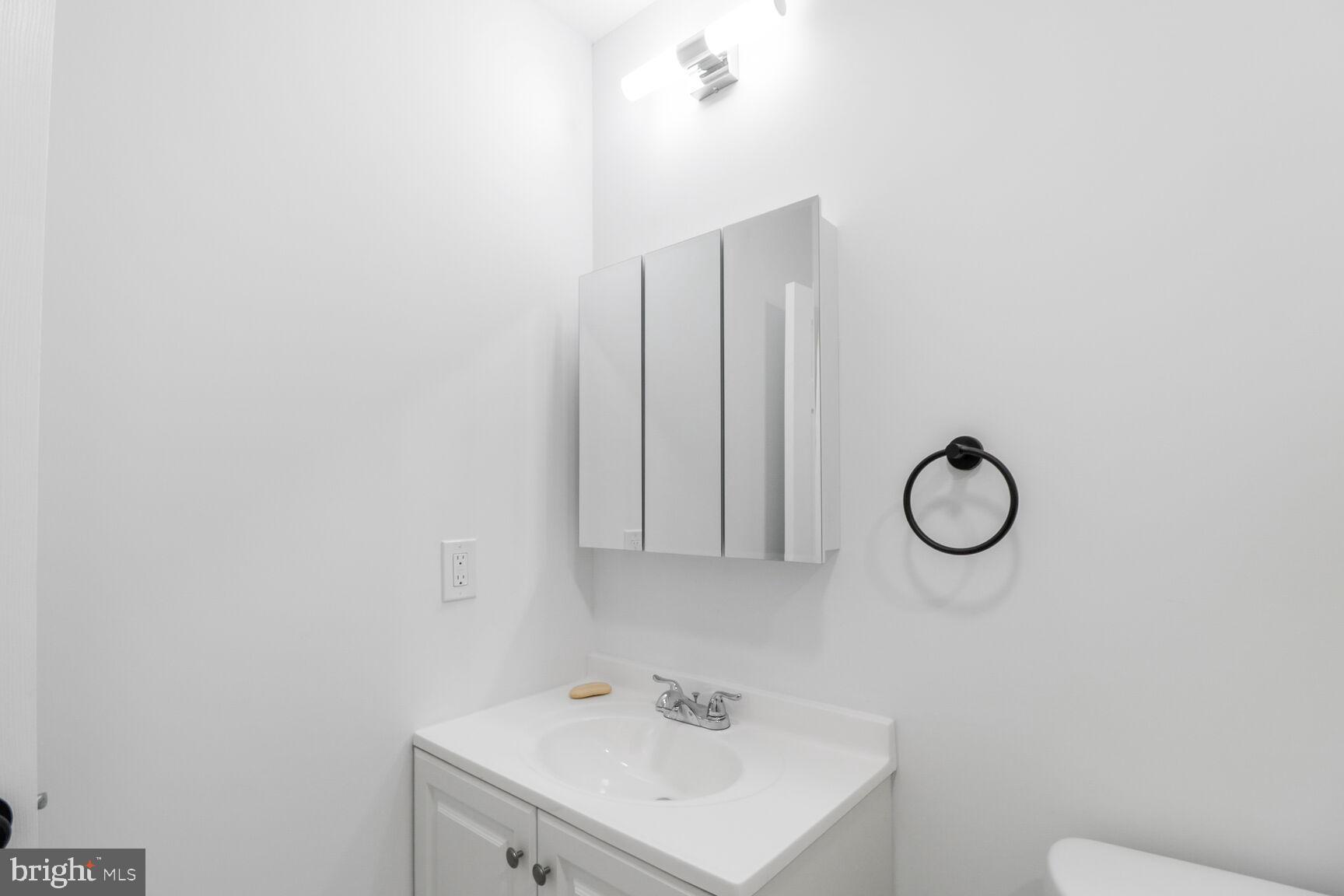 UPTON - Residential Lease