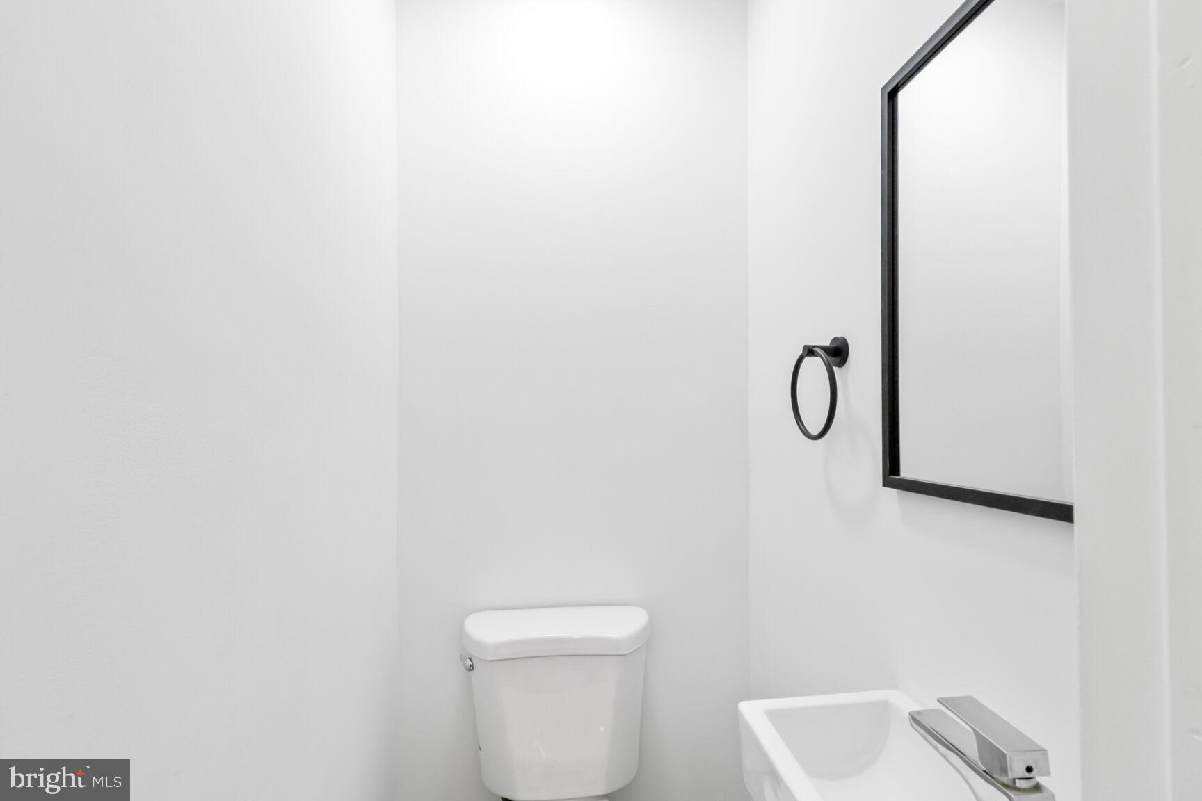 UPTON - Residential Lease