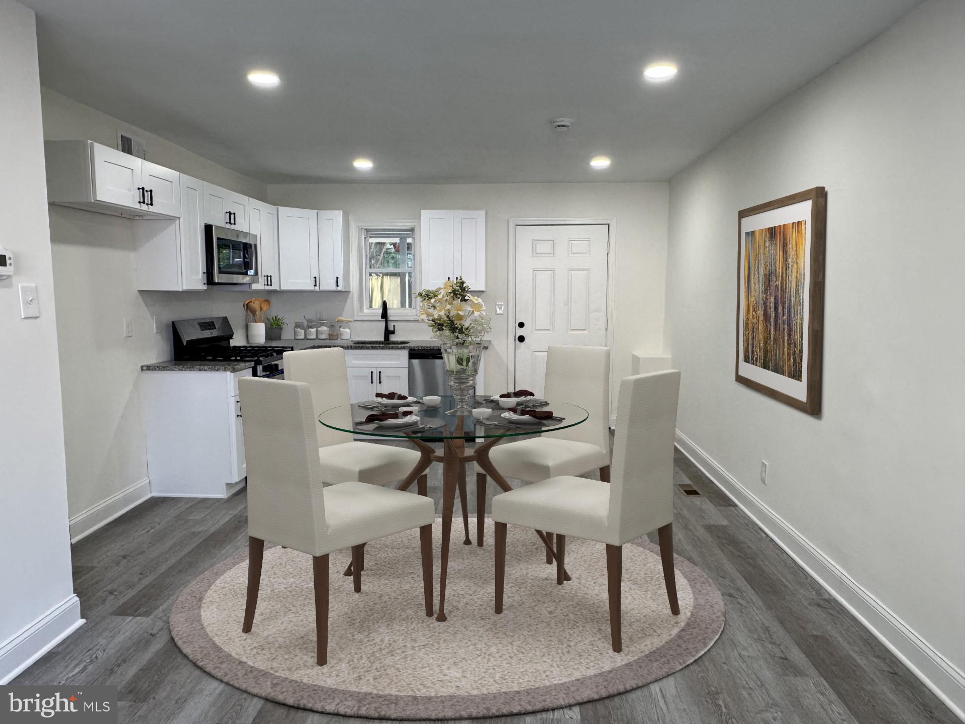 1313 DEXTER TERRACE SE