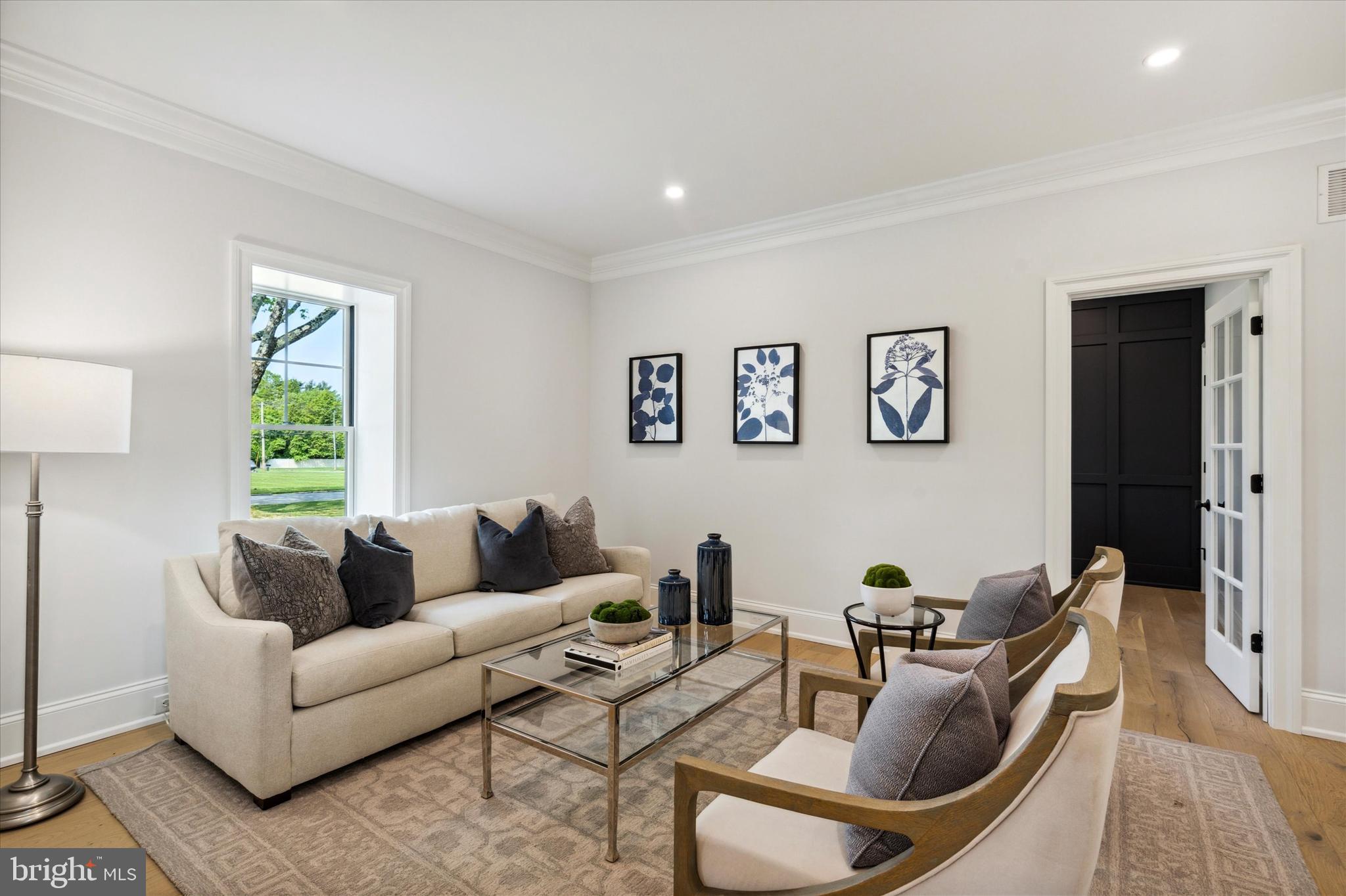 CANTERBURY WOODS - Residential