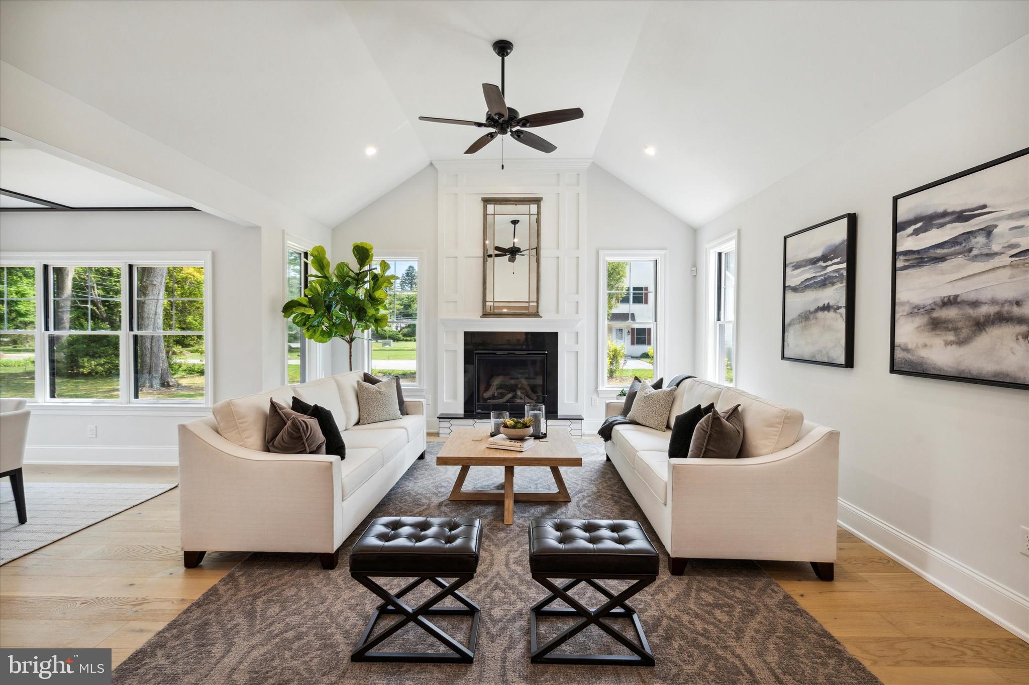 CANTERBURY WOODS - Residential