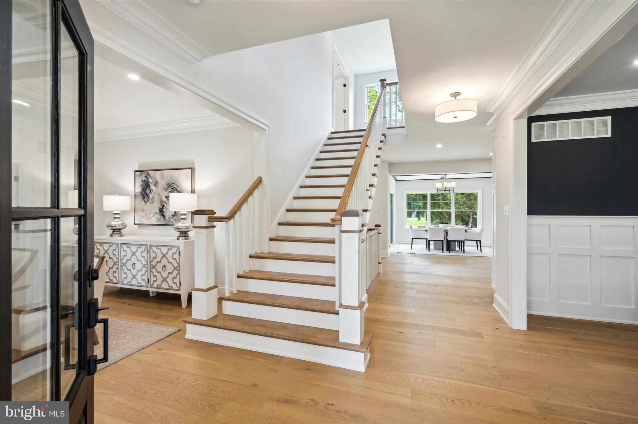 CANTERBURY WOODS - Residential