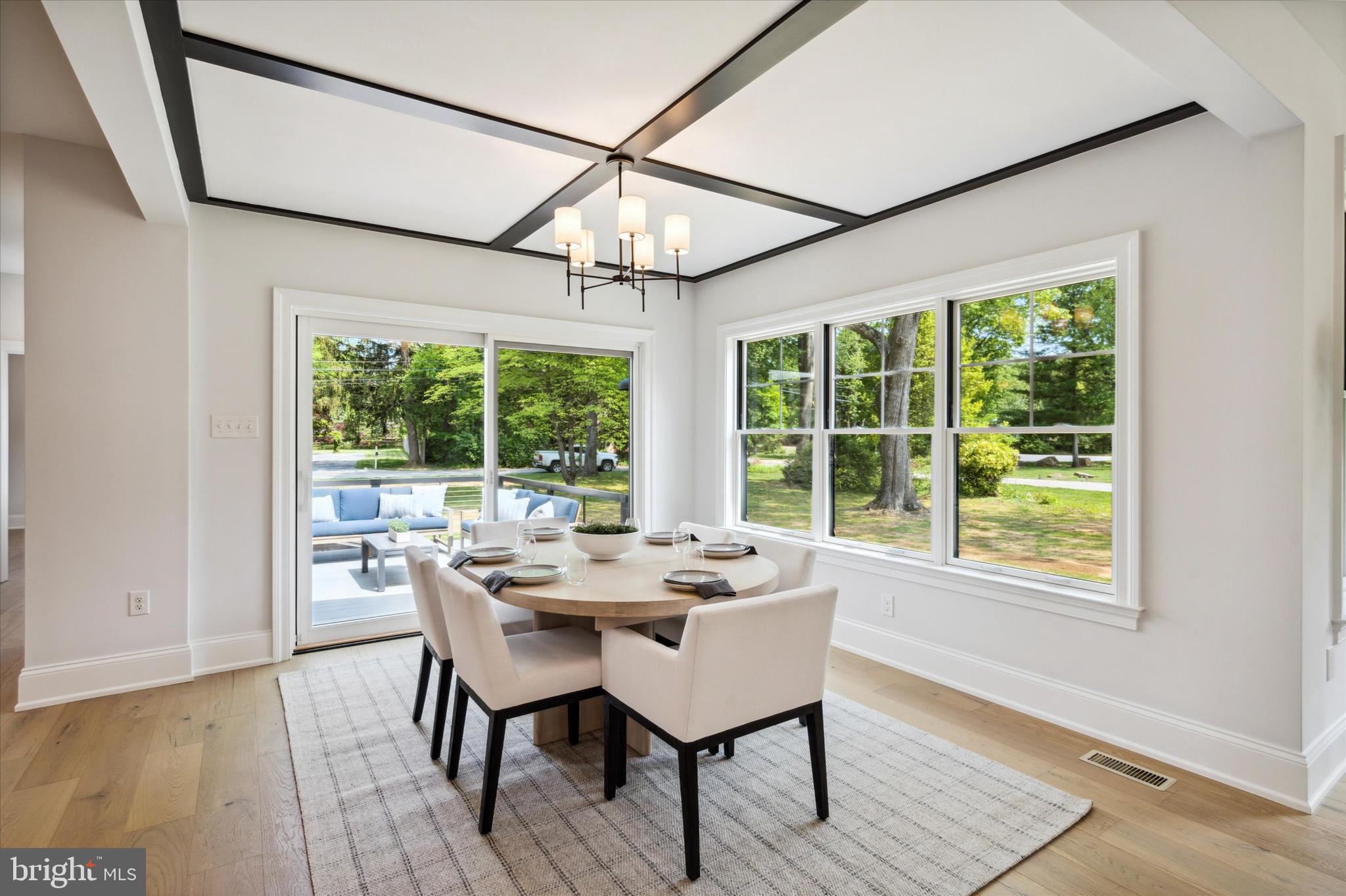 CANTERBURY WOODS - Residential