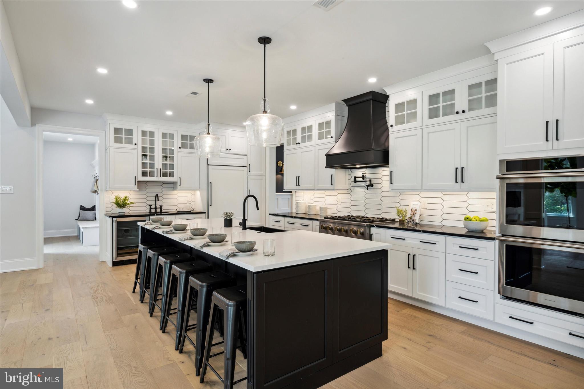 CANTERBURY WOODS - Residential