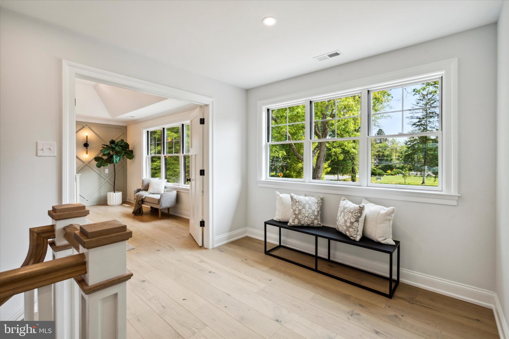 CANTERBURY WOODS - Residential