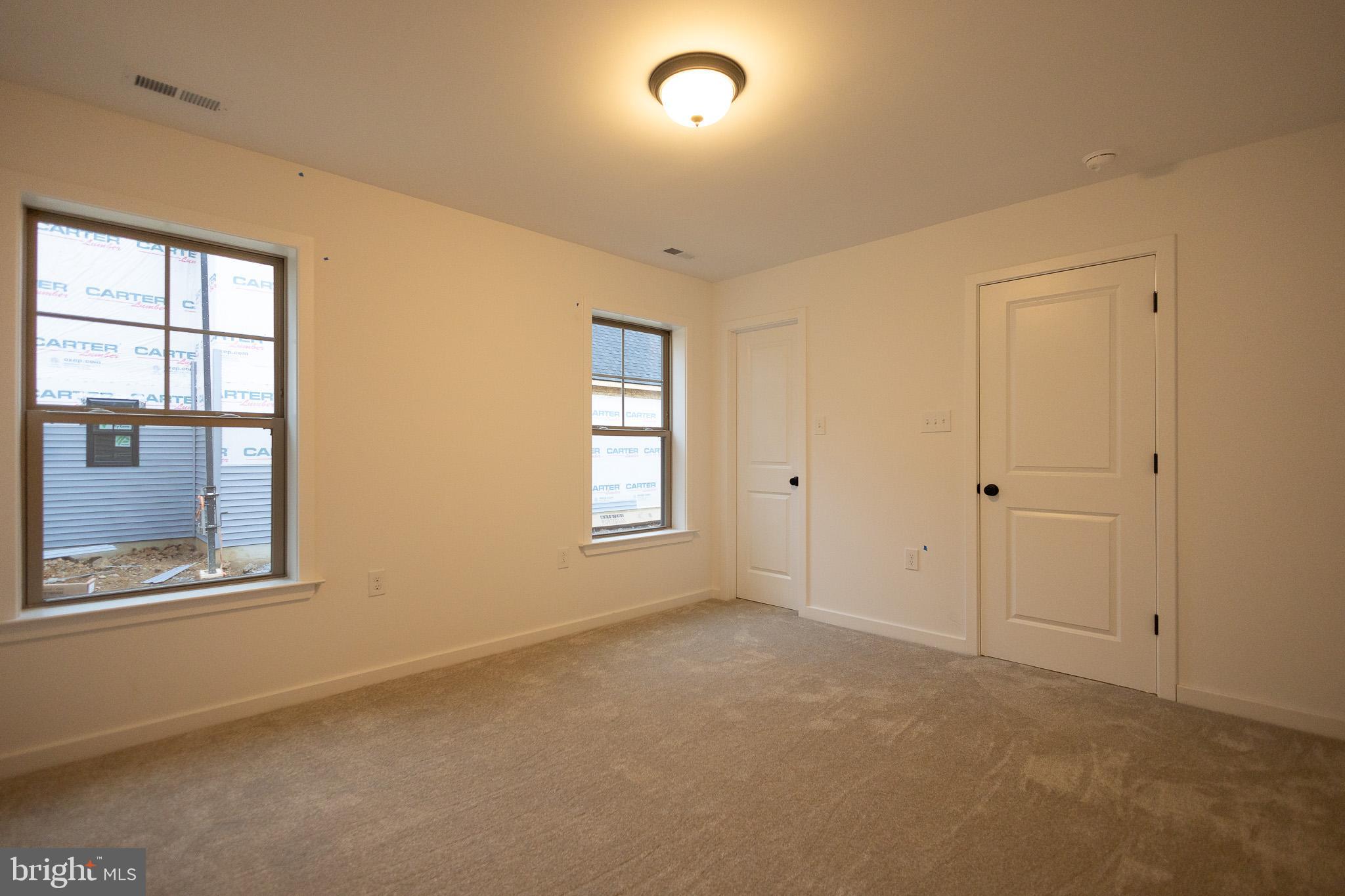 BRIDLE CREEK - Residential