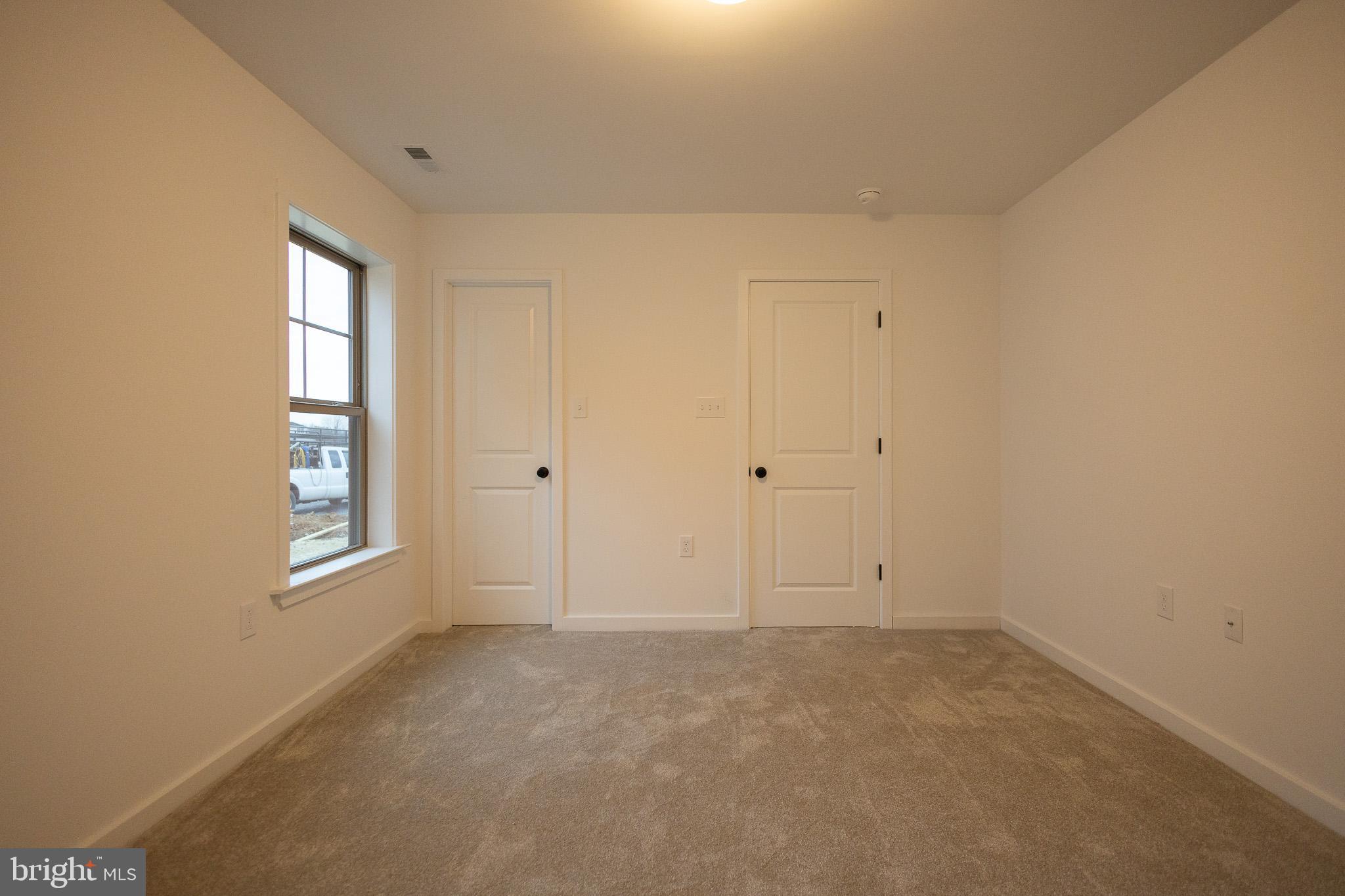 BRIDLE CREEK - Residential