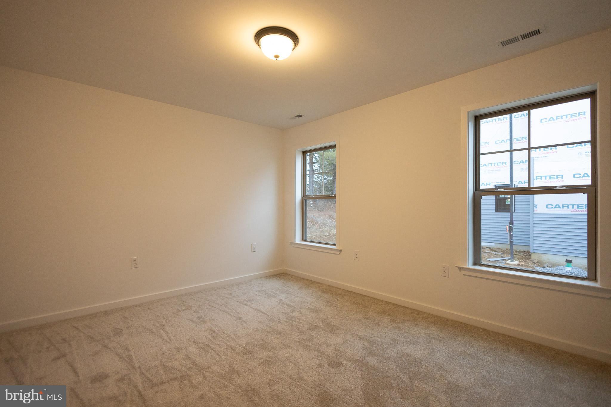 BRIDLE CREEK - Residential