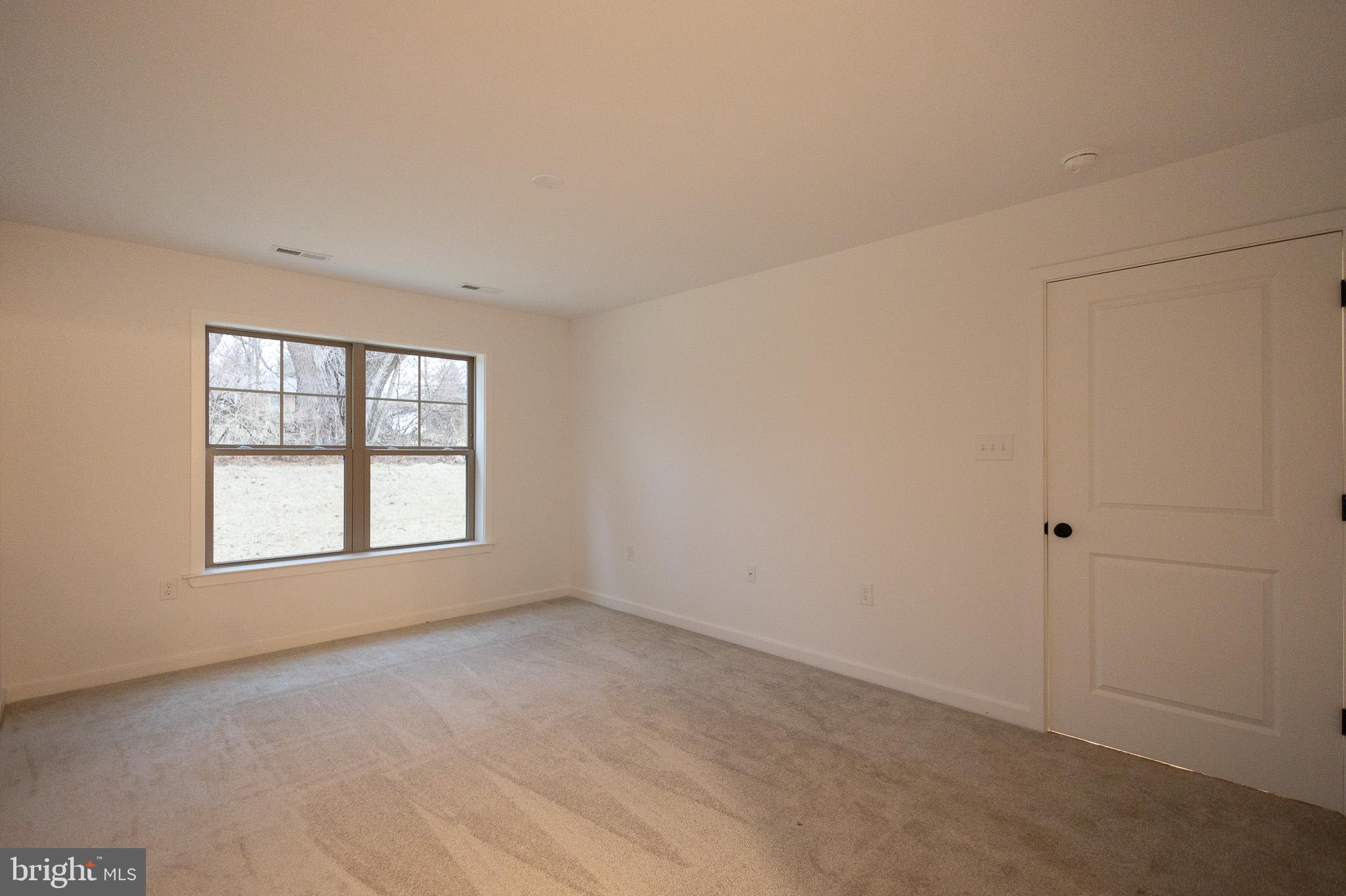 BRIDLE CREEK - Residential