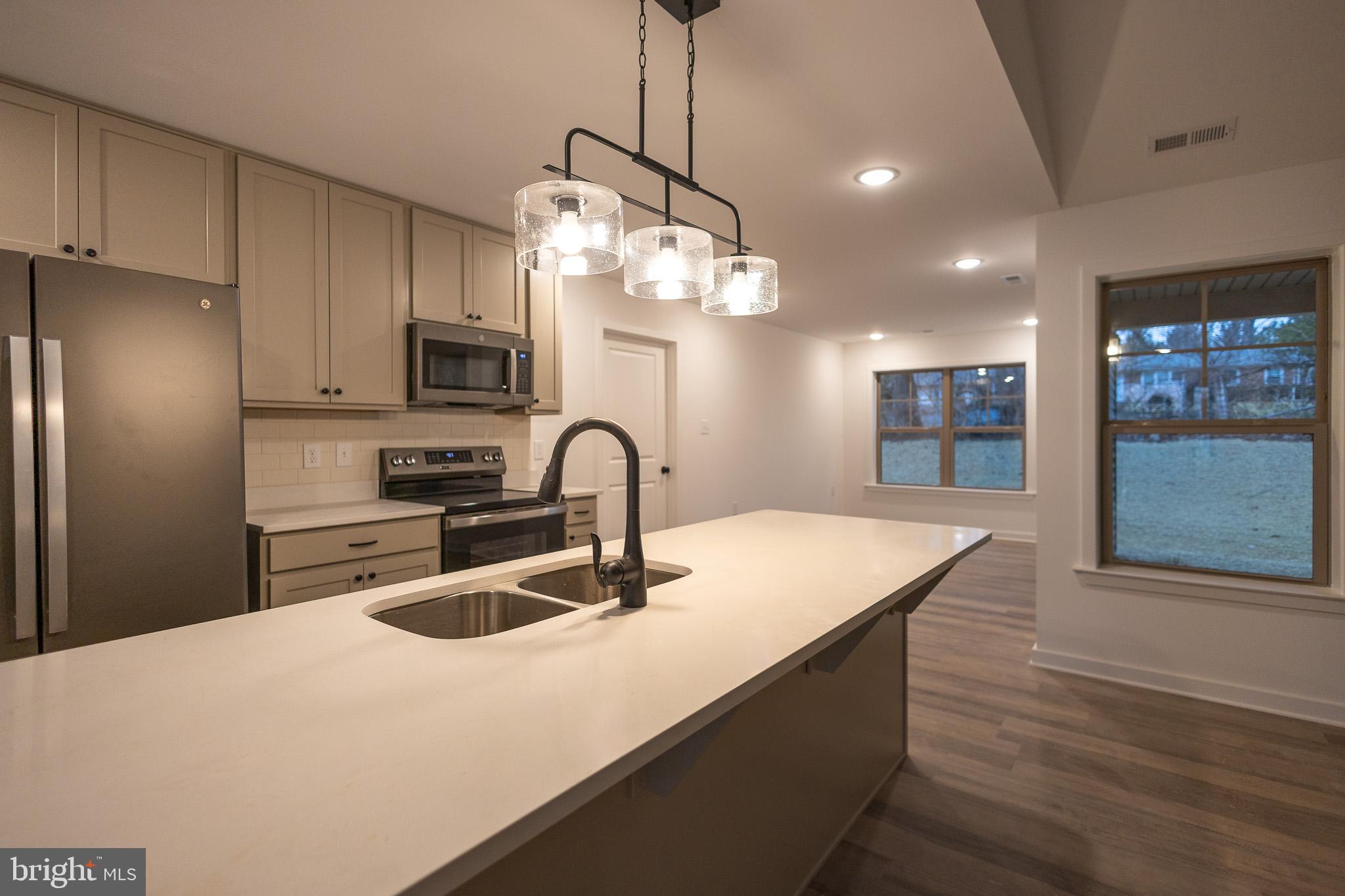 BRIDLE CREEK - Residential