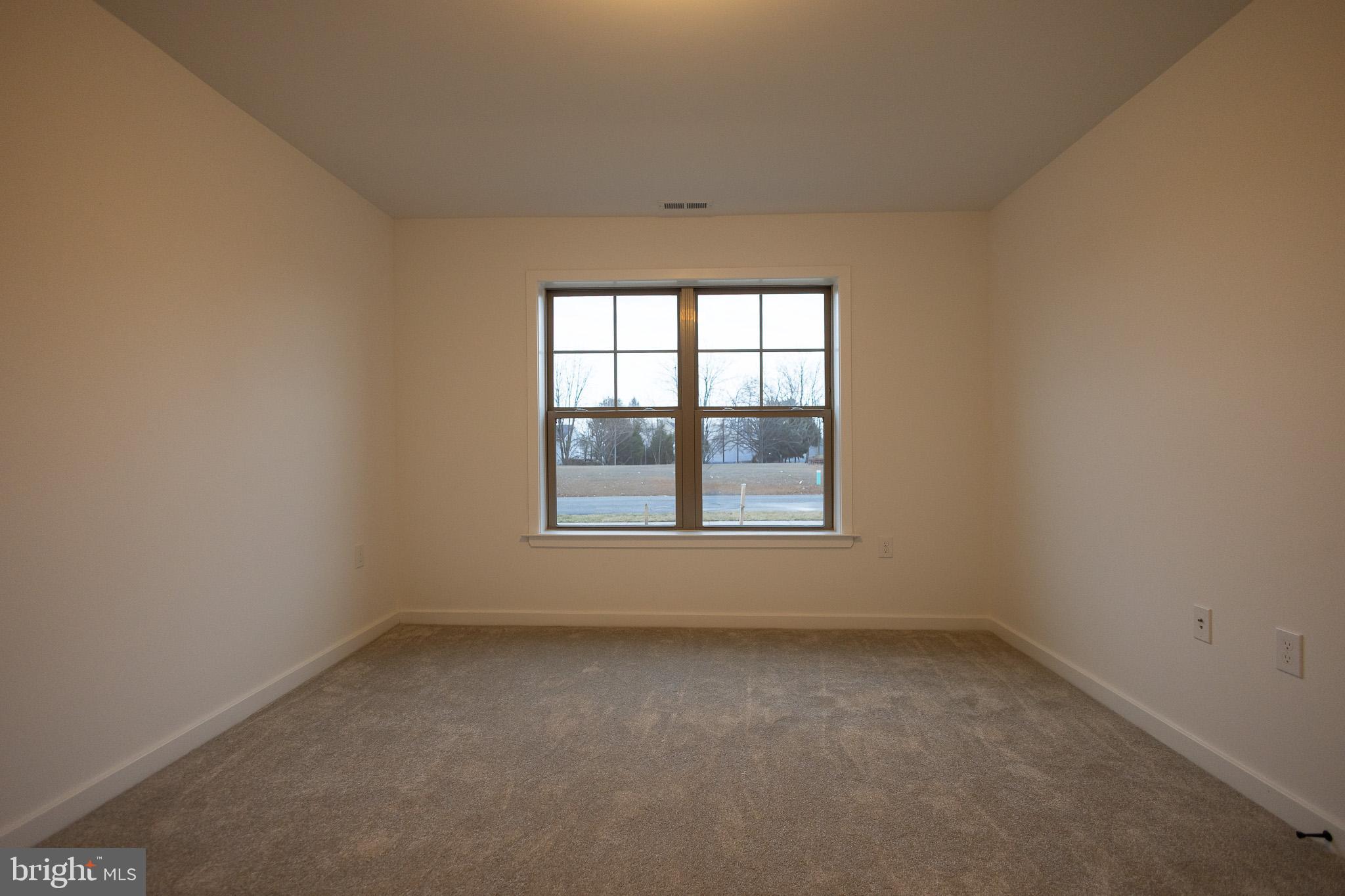 BRIDLE CREEK - Residential