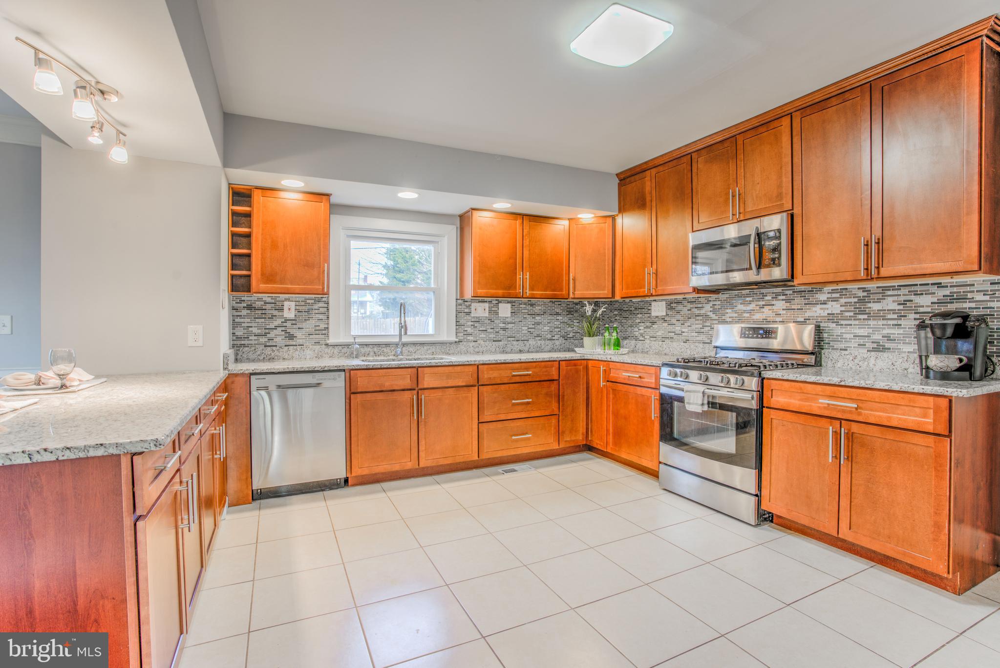 HAMILTON HEIGHTS - Residential