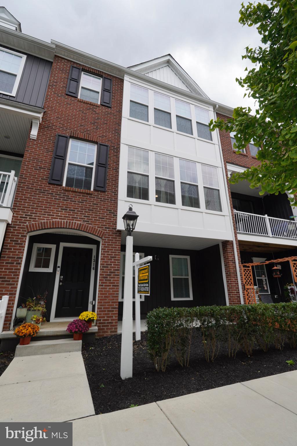 ARCONA - Residential Lease