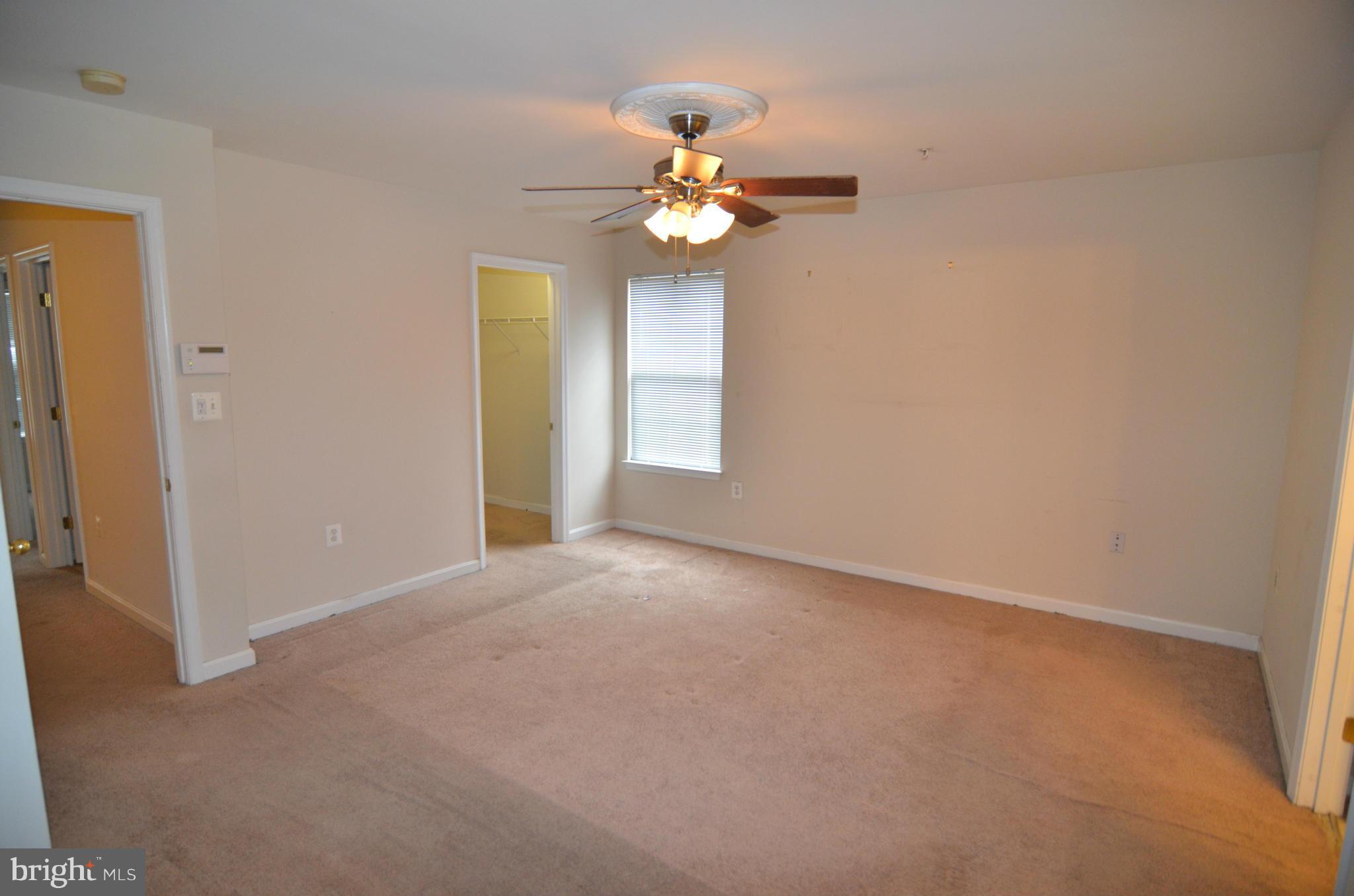 GREENHAVEN RUN - Residential Lease