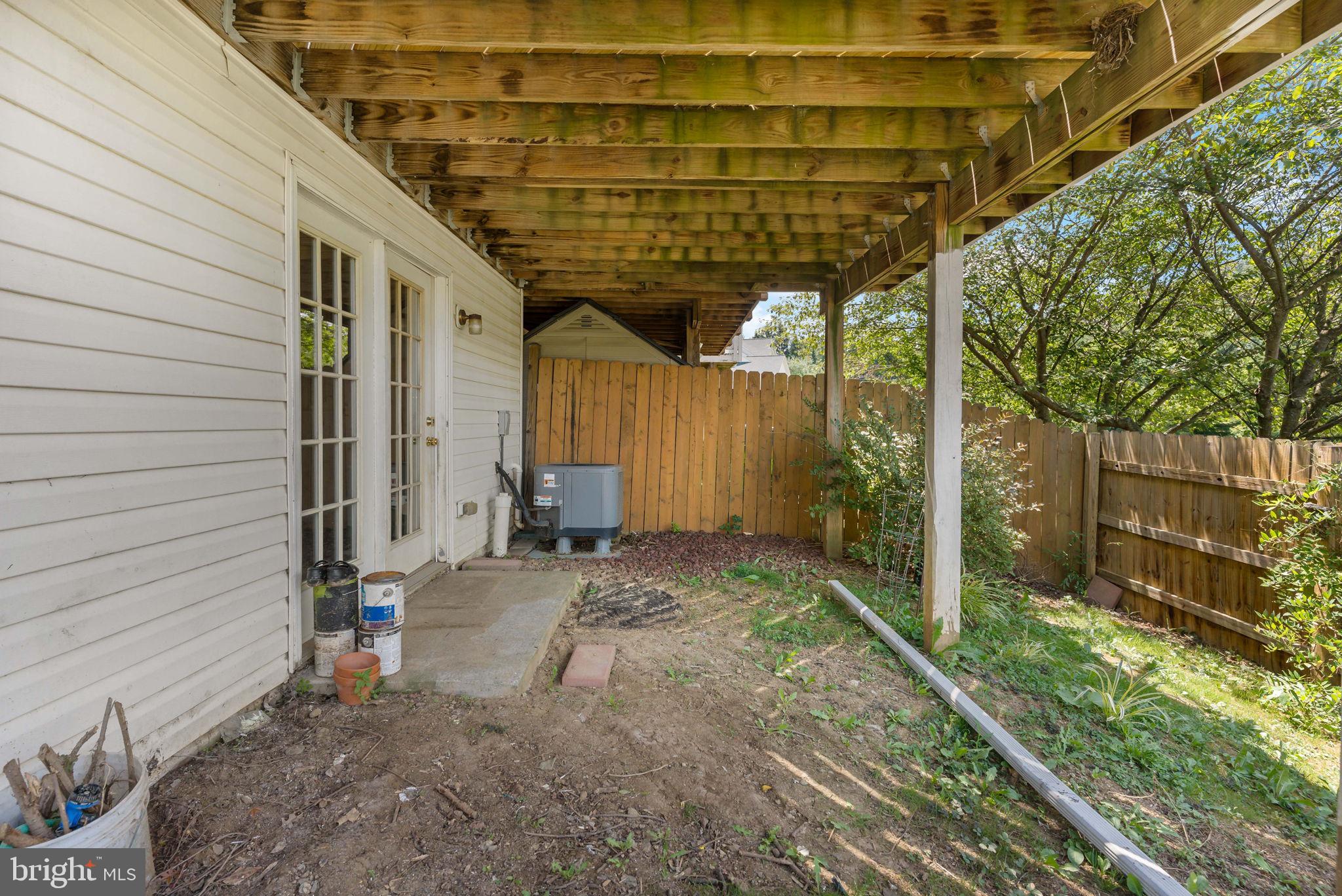 STONEBROOK VILLAGE - Residential