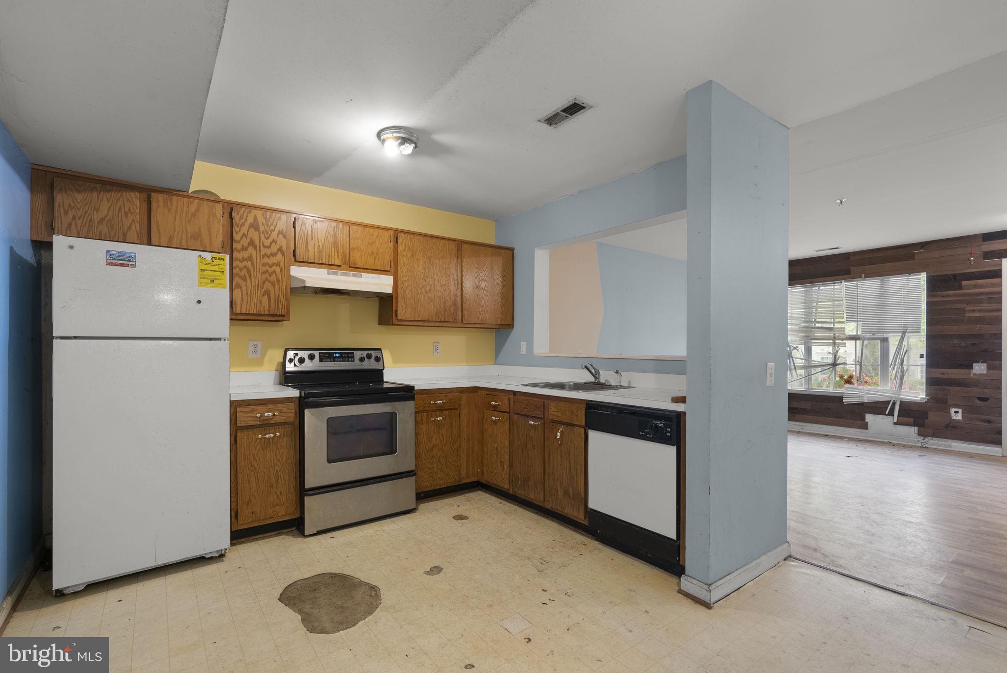 MANORS OF PAINT BRANCH - Residential
