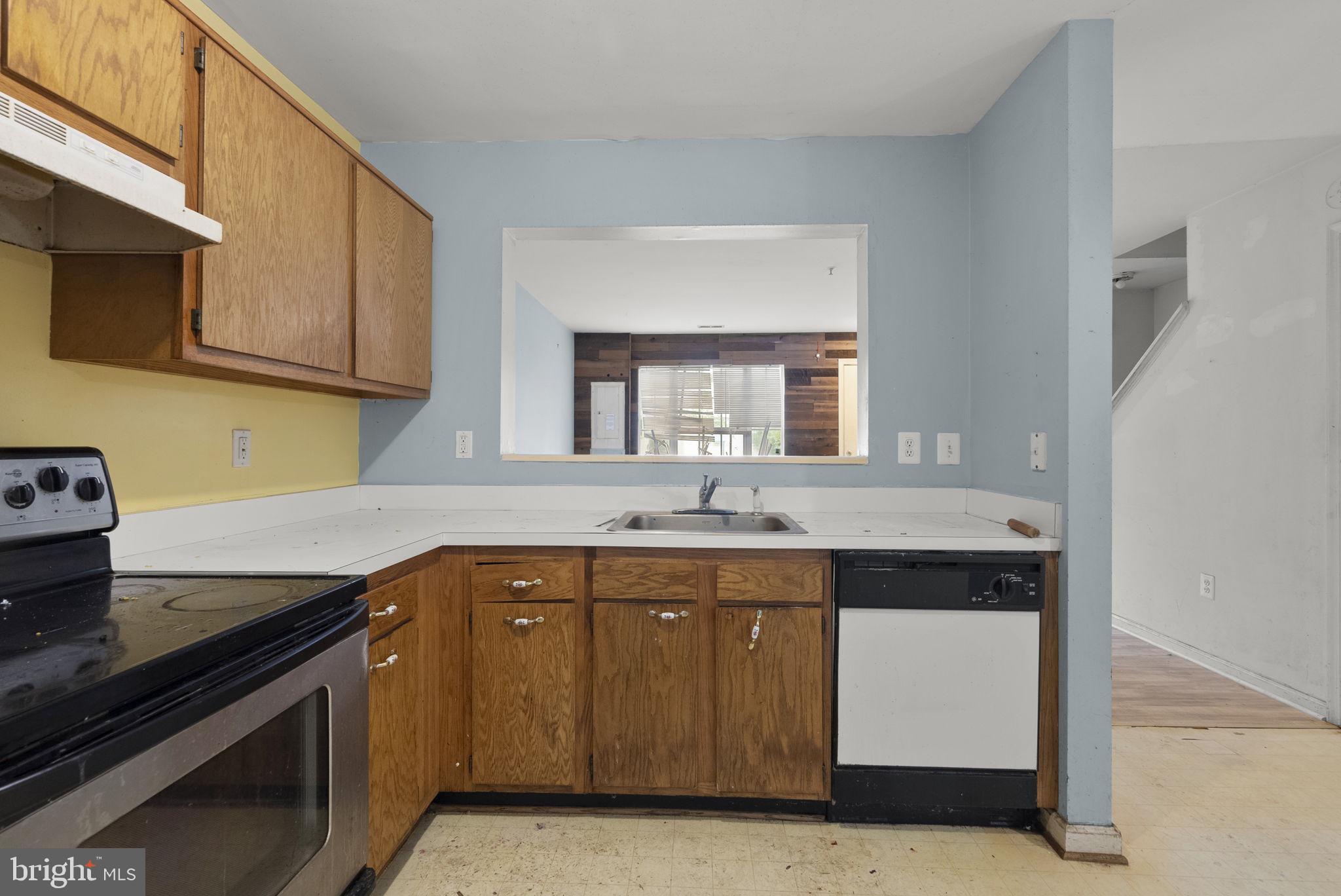 MANORS OF PAINT BRANCH - Residential