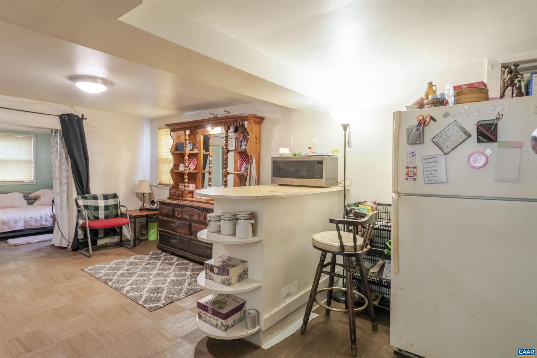 BELMONT - Residential