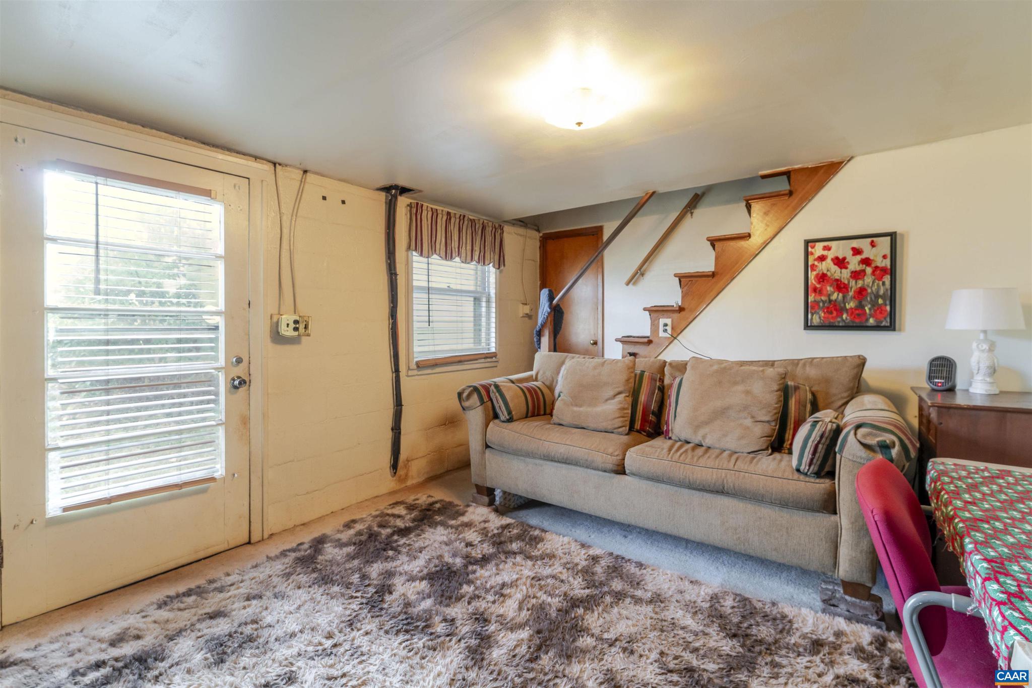 BELMONT - Residential