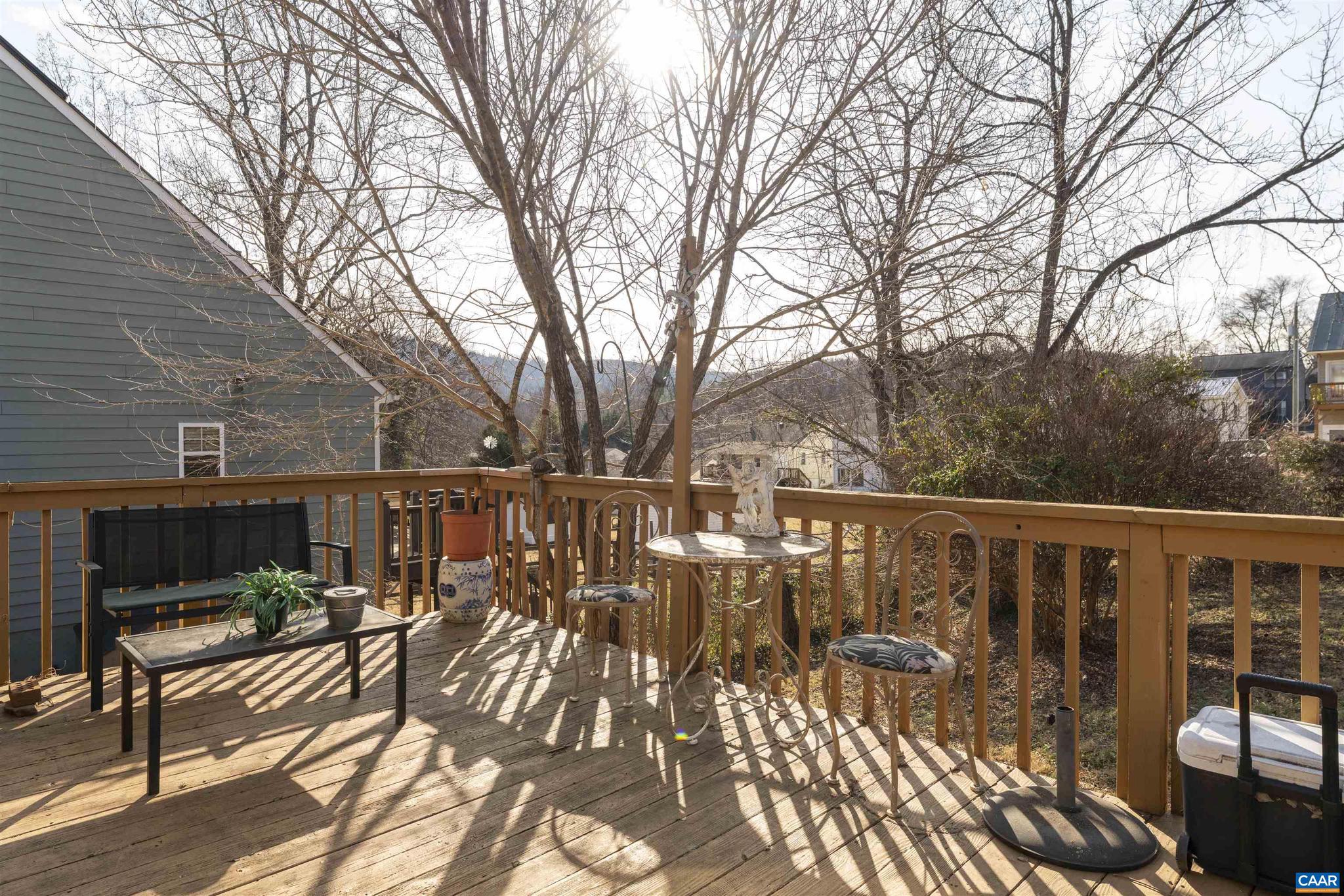 BELMONT - Residential