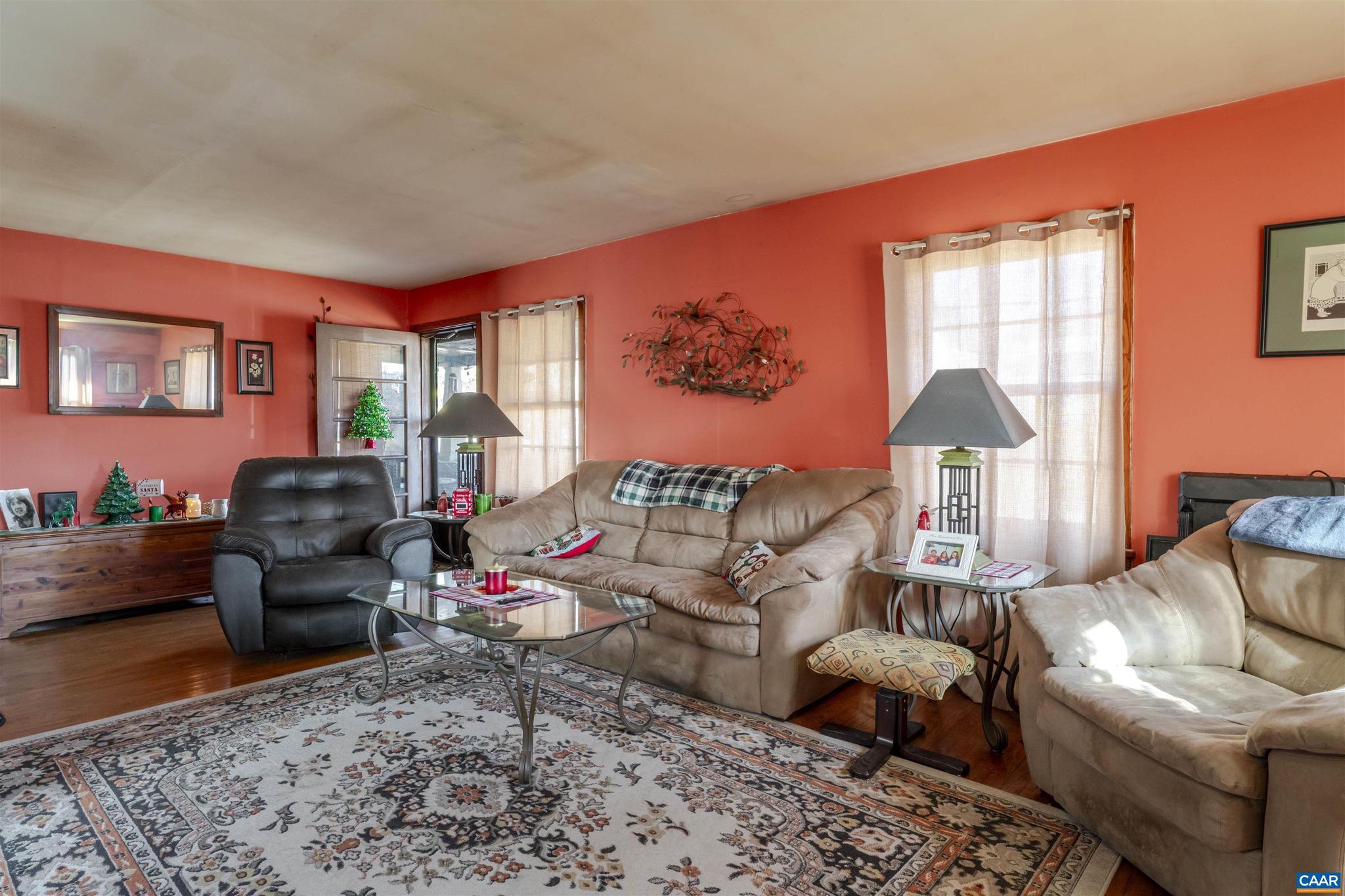 BELMONT - Residential