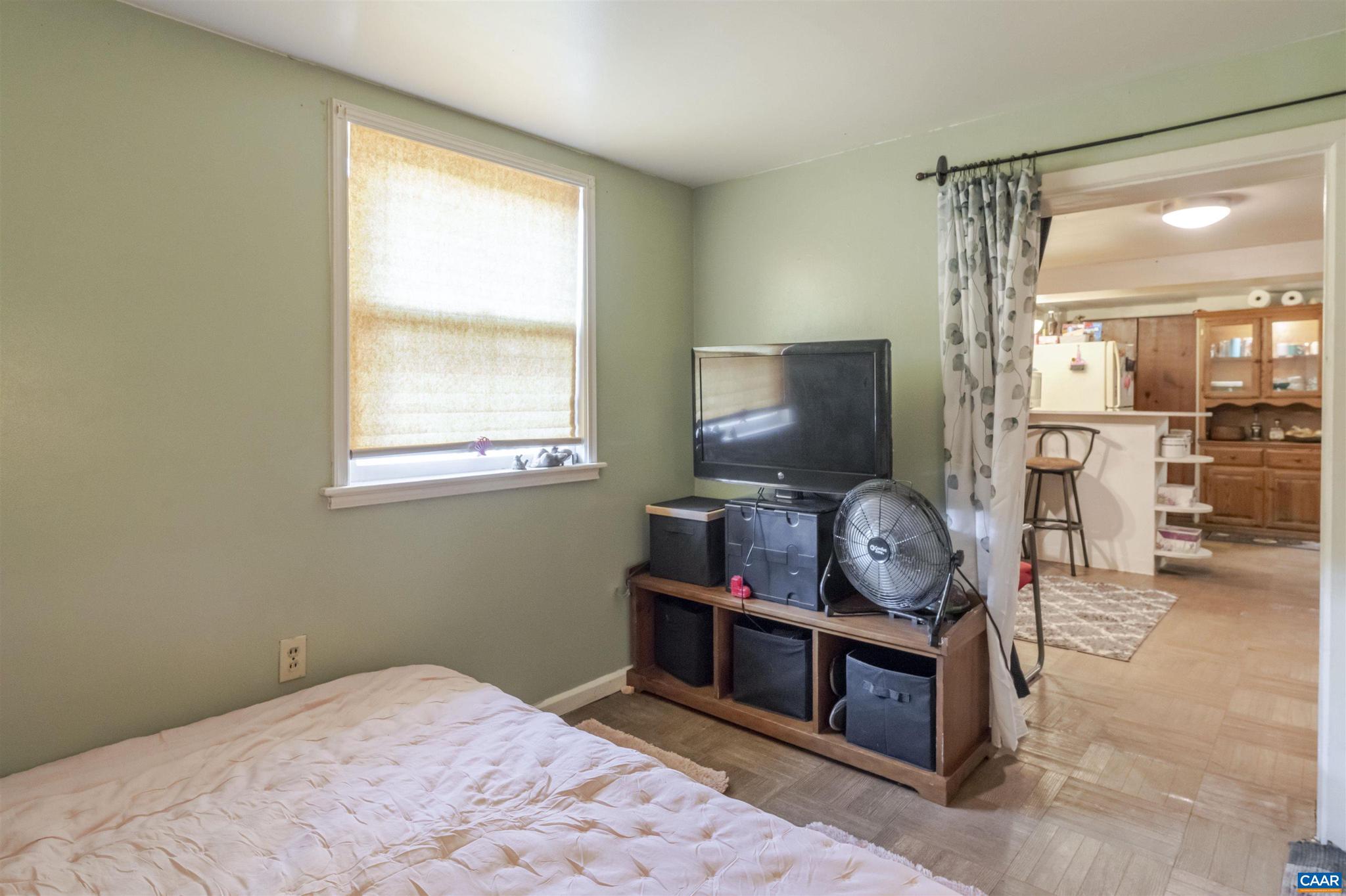 BELMONT - Residential