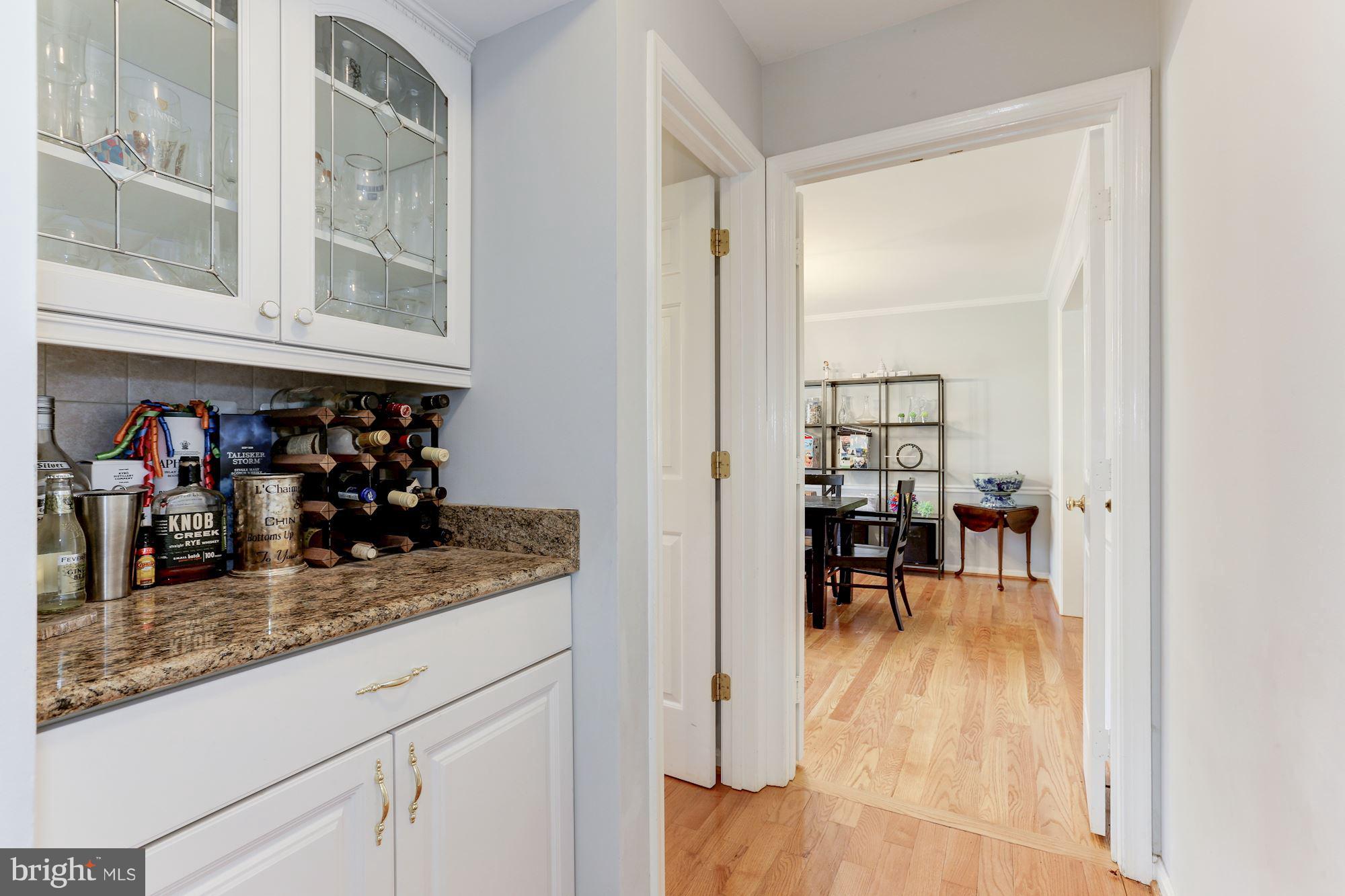 ENVIRONS - Residential