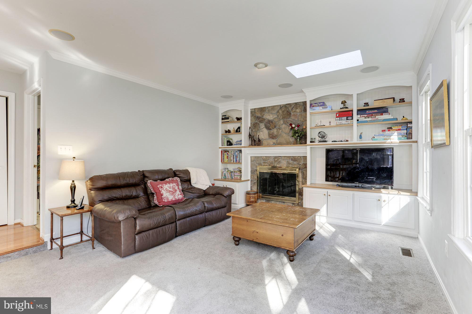 ENVIRONS - Residential