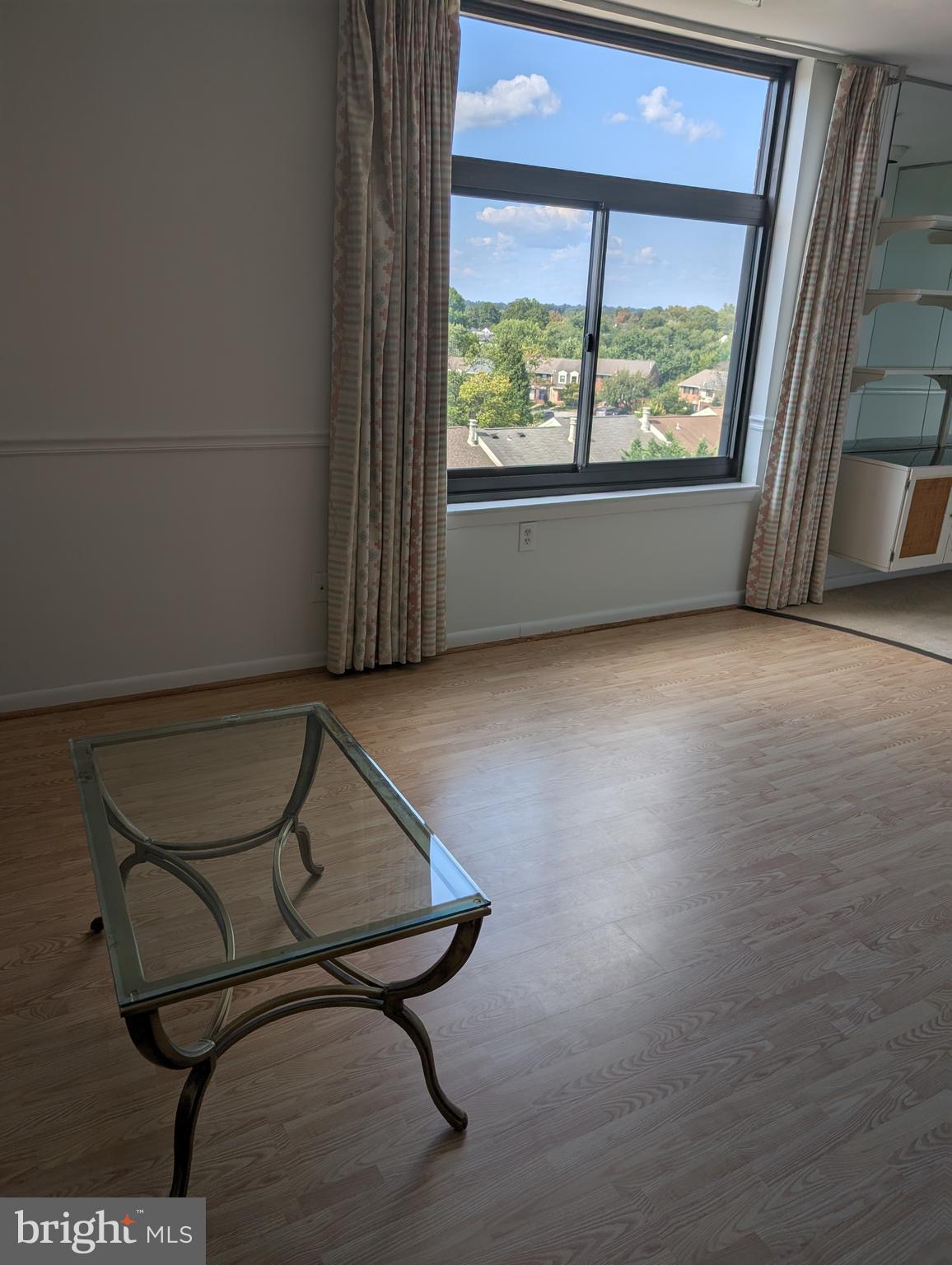 DULANEY VALLEY GARDENS - Residential