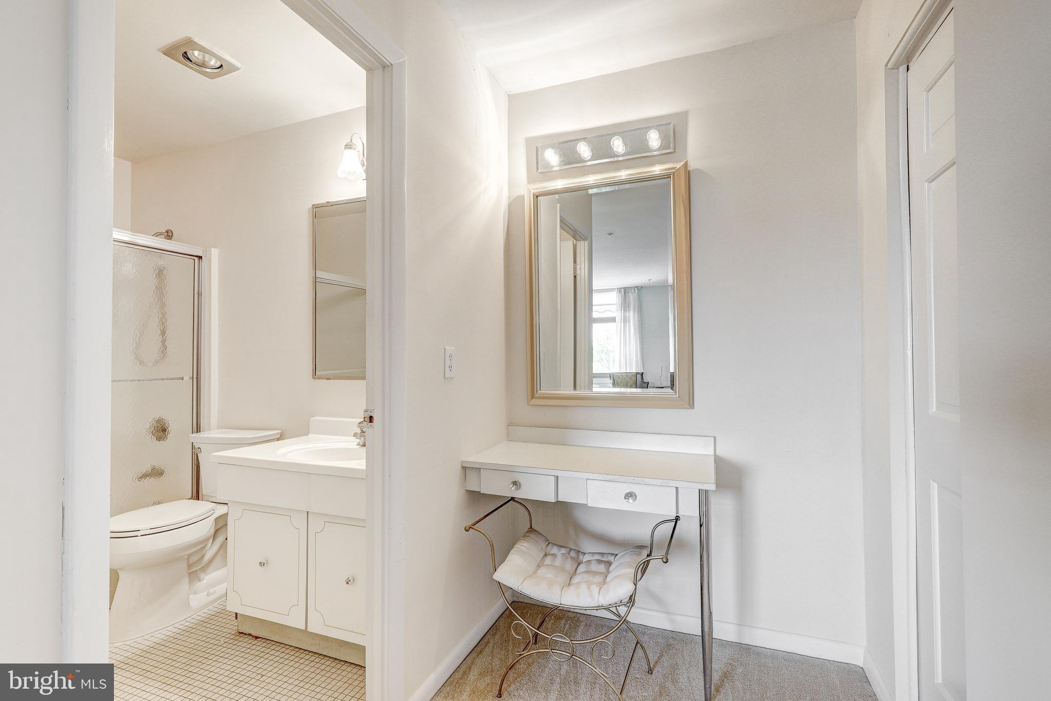 DULANEY VALLEY GARDENS - Residential