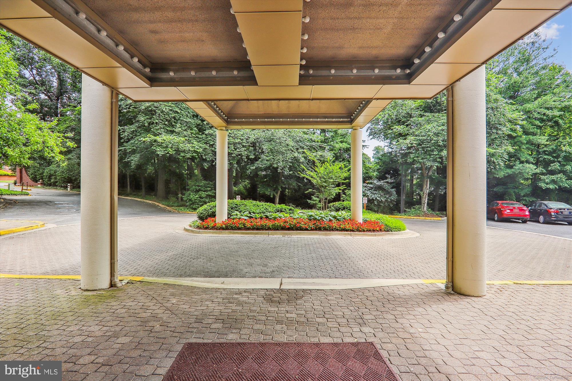 FALLSWOOD - Residential