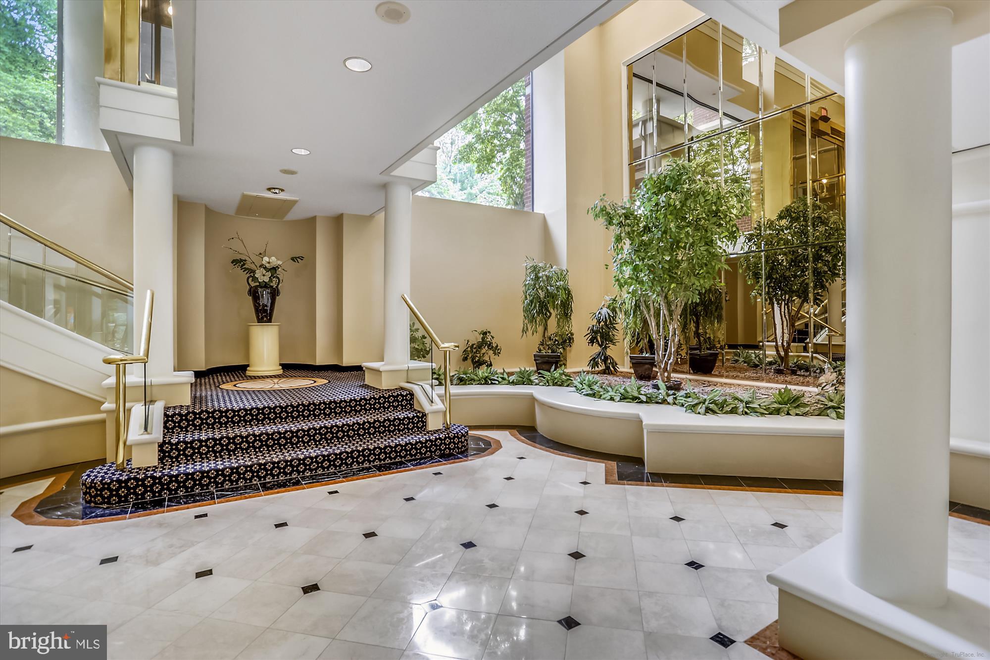 FALLSWOOD - Residential