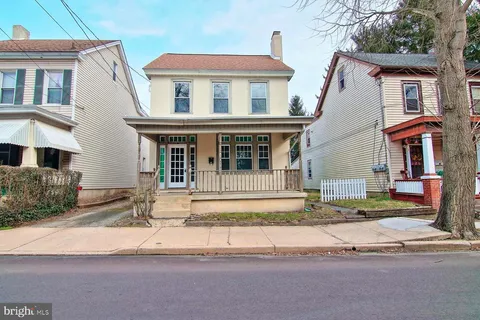 110 S Franklin Street, Pottstown, PA 19464 - MLS#: PAMC2139408
