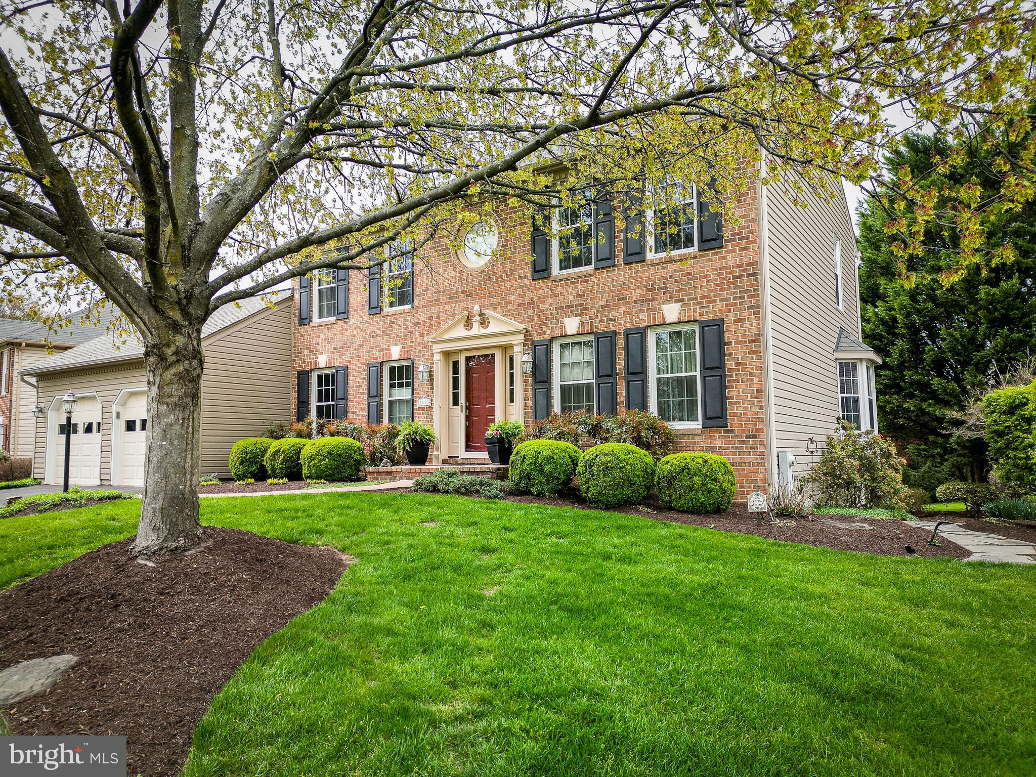 ROCKBURN TOWNSHP - Residential