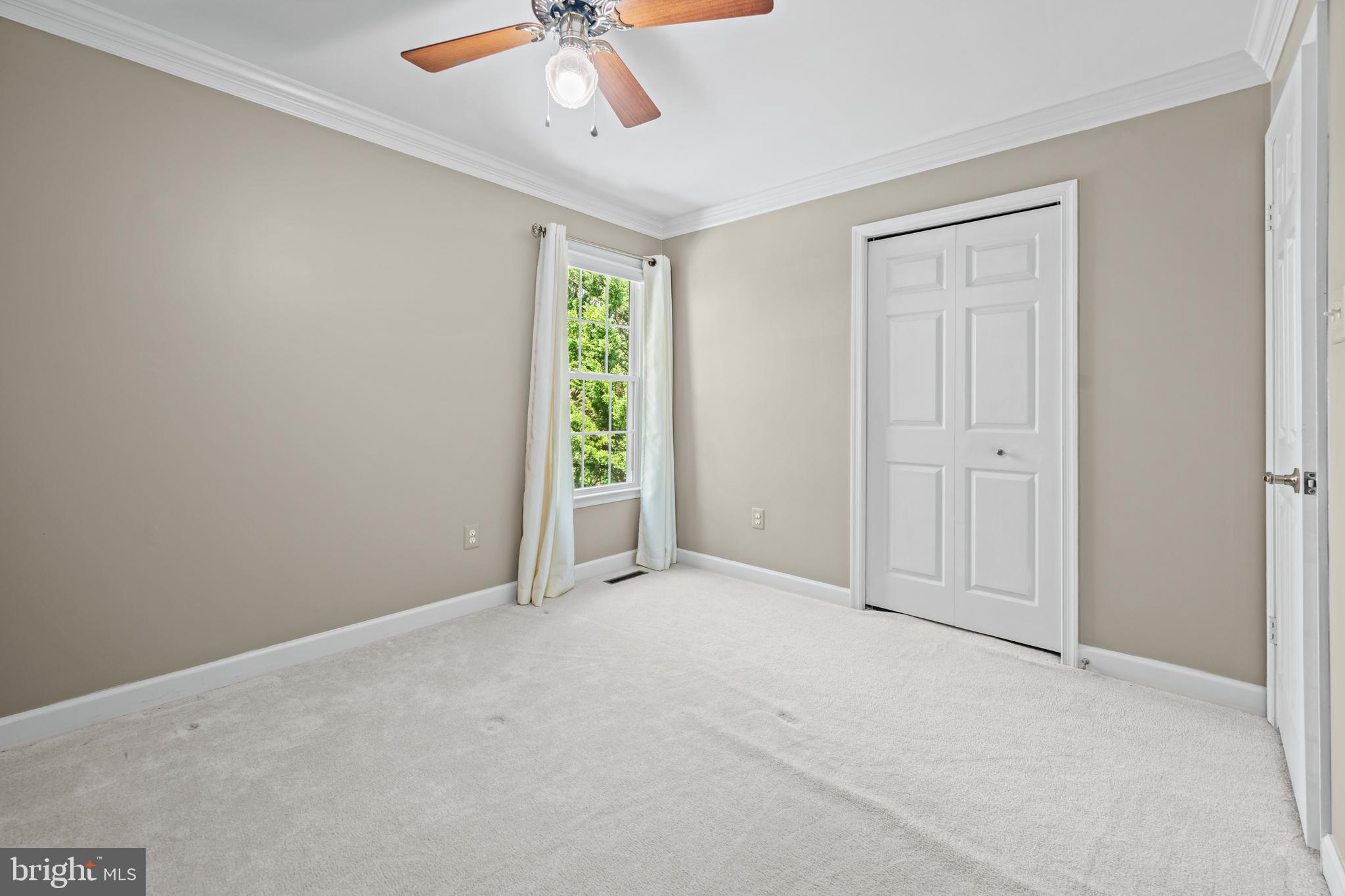 ROCKBURN TOWNSHP - Residential