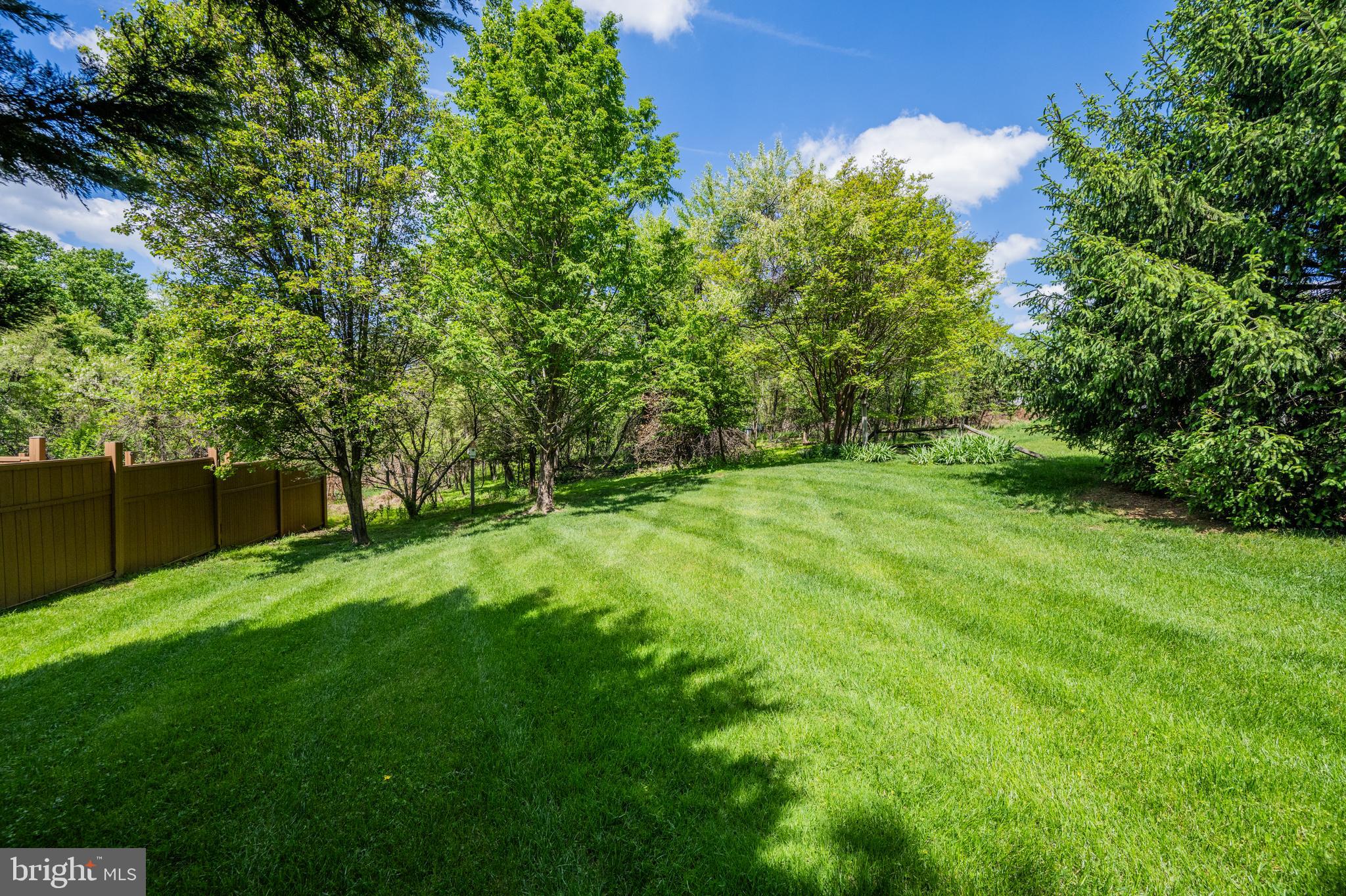 ROCKBURN TOWNSHP - Residential