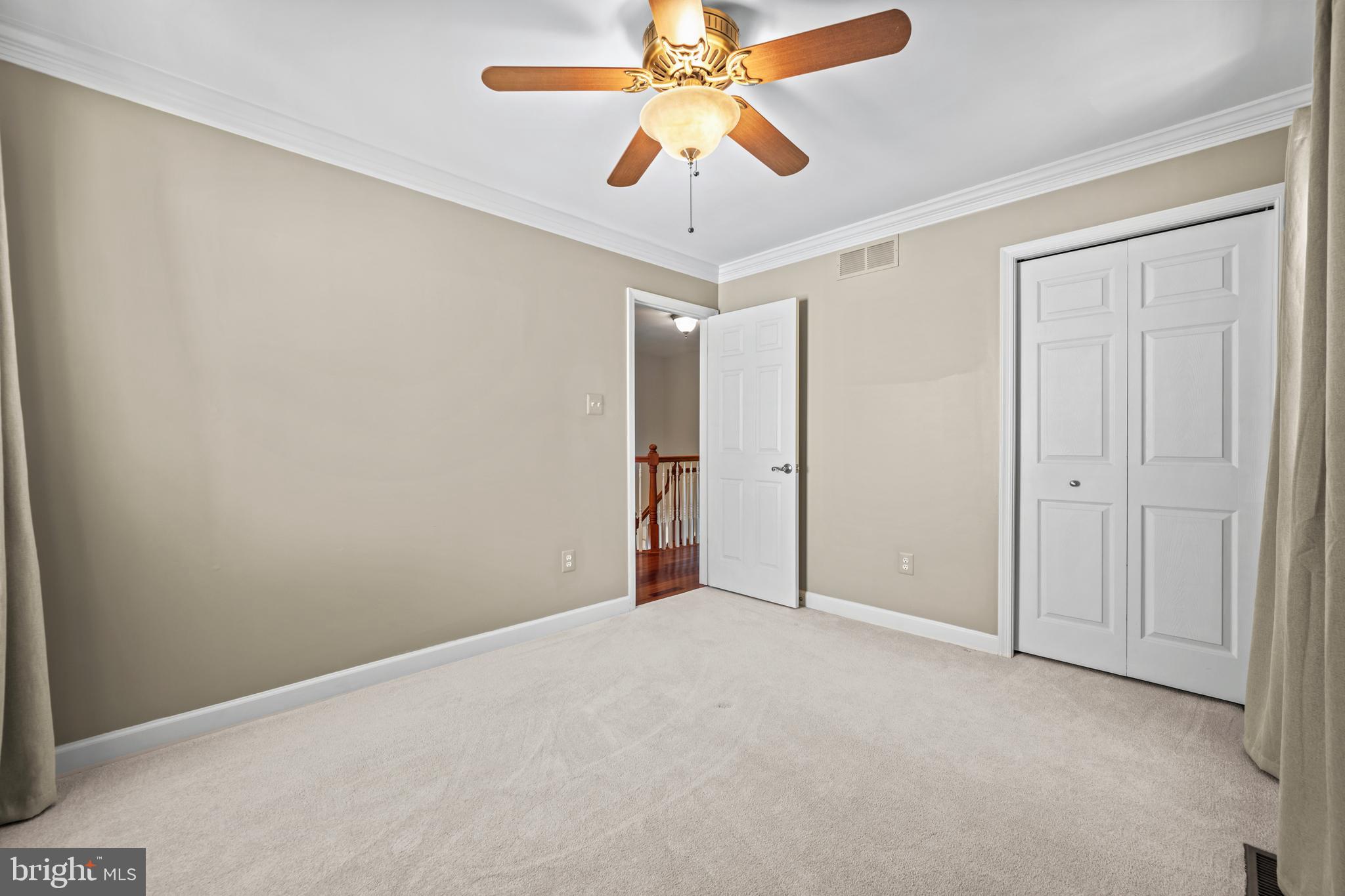 ROCKBURN TOWNSHP - Residential