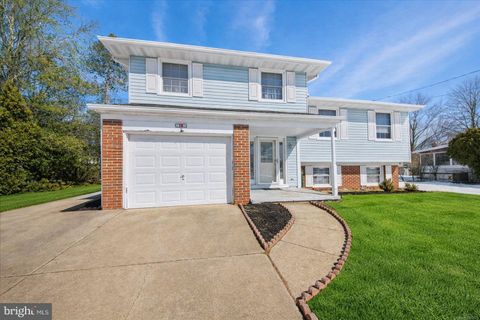 16 HILLSIDE ROAD STRATFORD NJ 08084