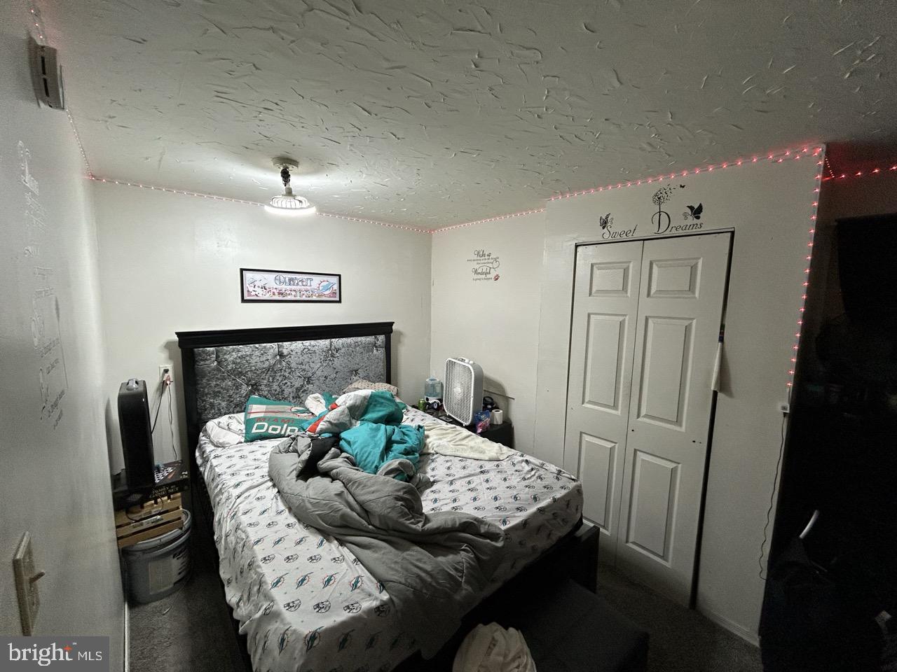 YORK CITY - Residential Income