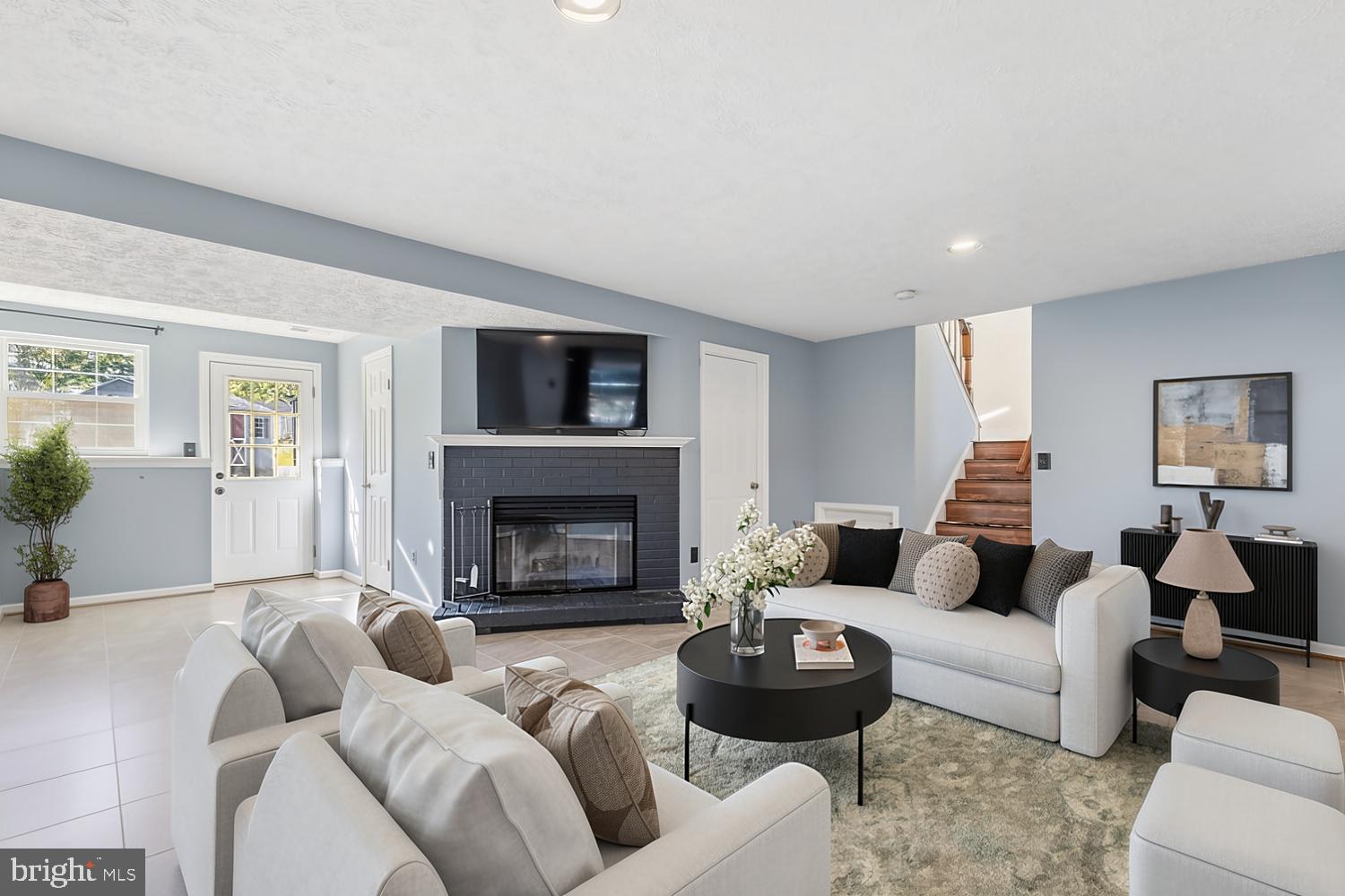 10404 ABBOTT COURT