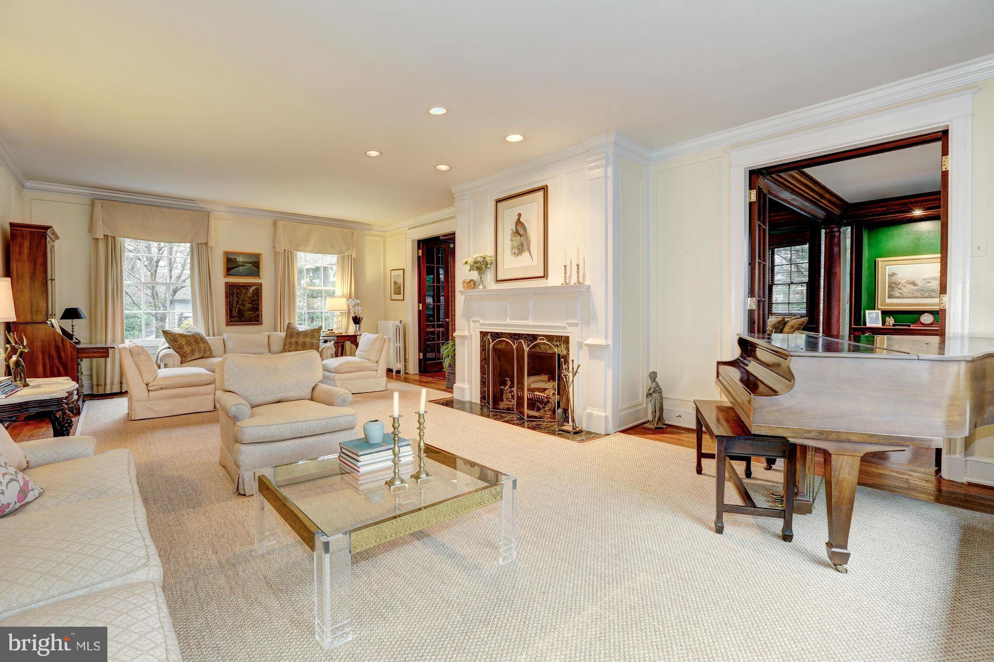 CHEVY CHASE - Residential